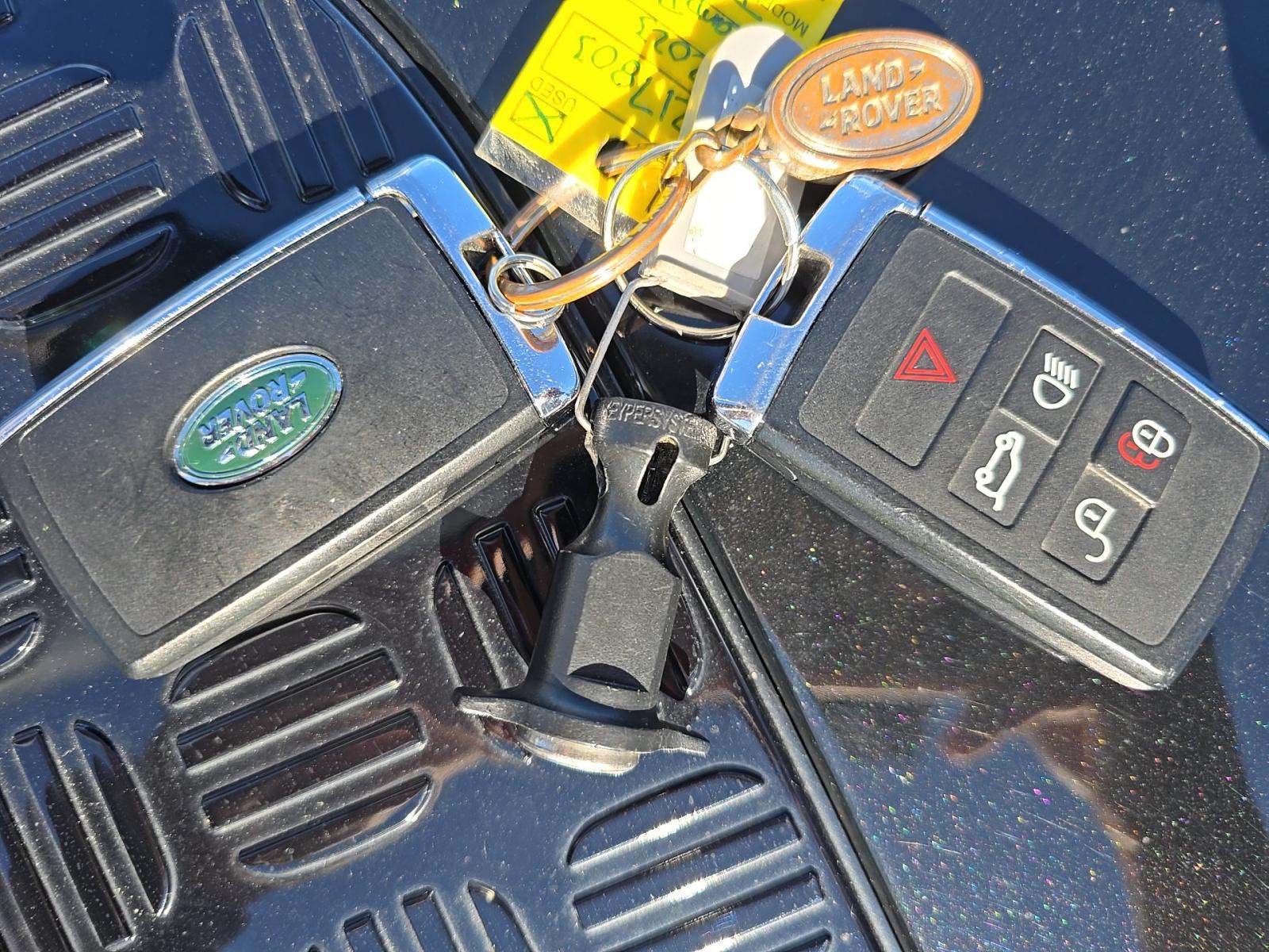 2023 Land Rover Defender 90 X-Dynamic SE AWD