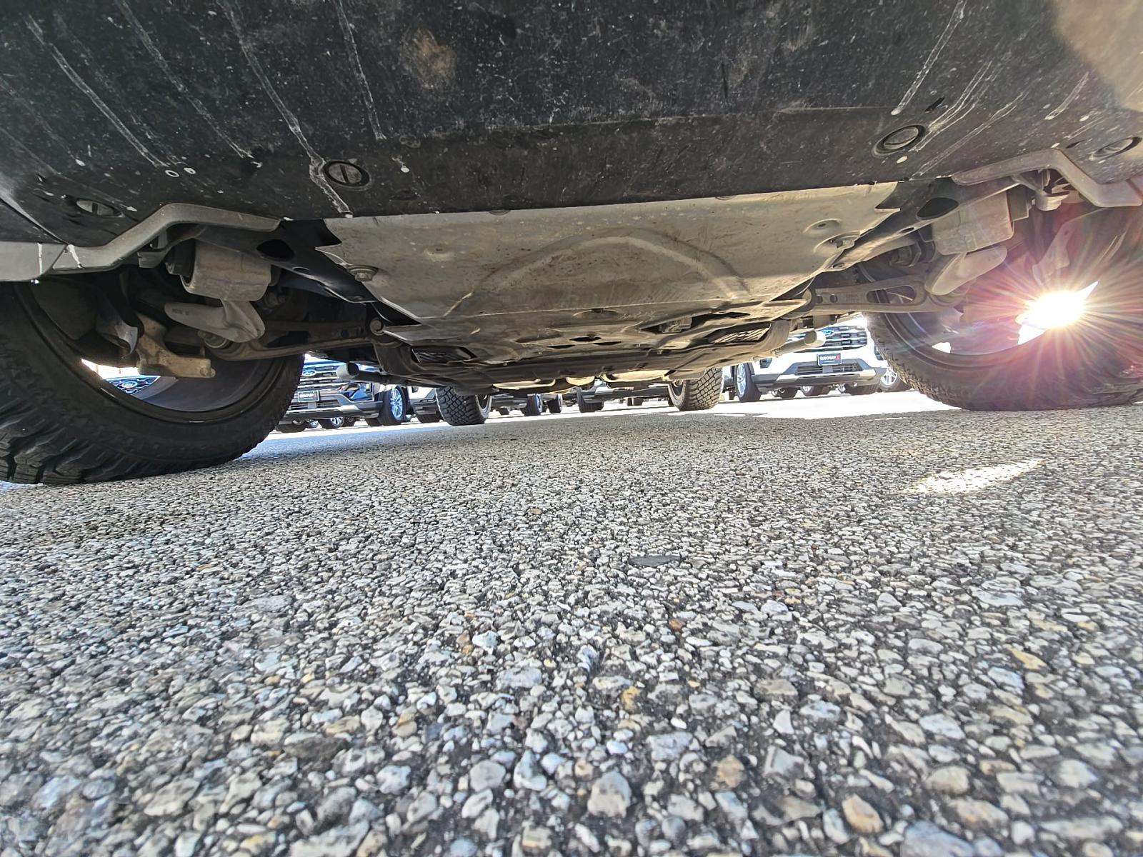 2023 Land Rover Defender 90 X-Dynamic SE AWD