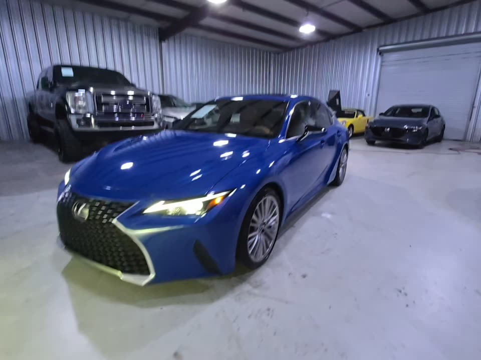 2023 Lexus IS 300