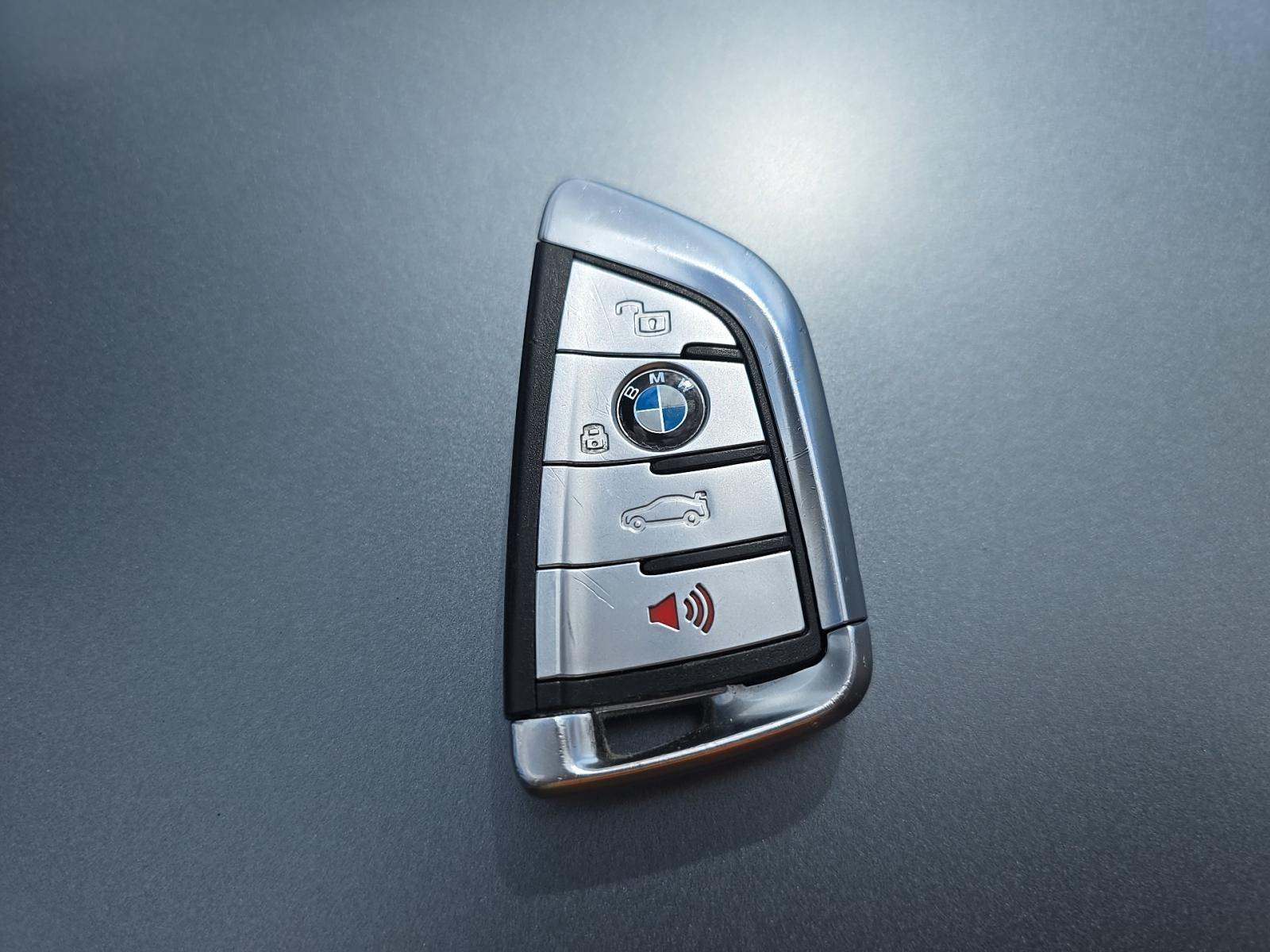 2022 BMW 8 Series 840i RWD