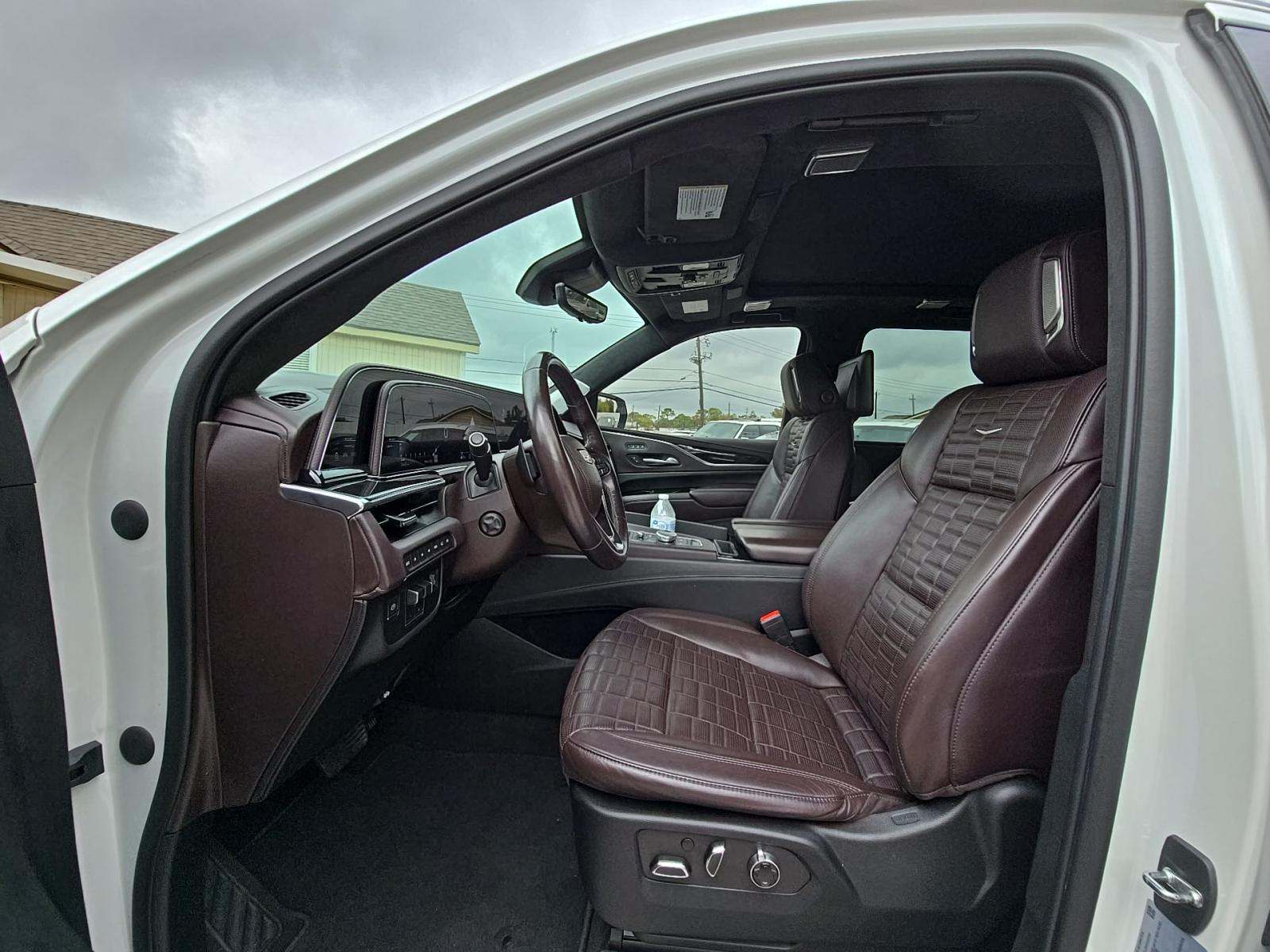 2022 Cadillac Escalade ESV Sport Platinum AWD