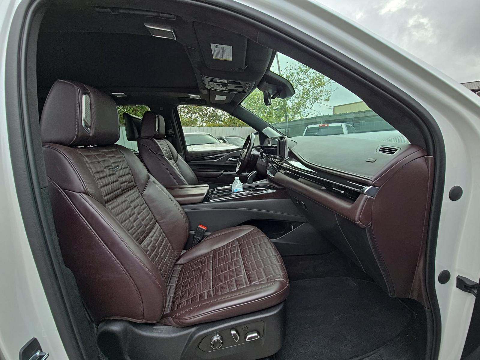 2022 Cadillac Escalade ESV Sport Platinum AWD