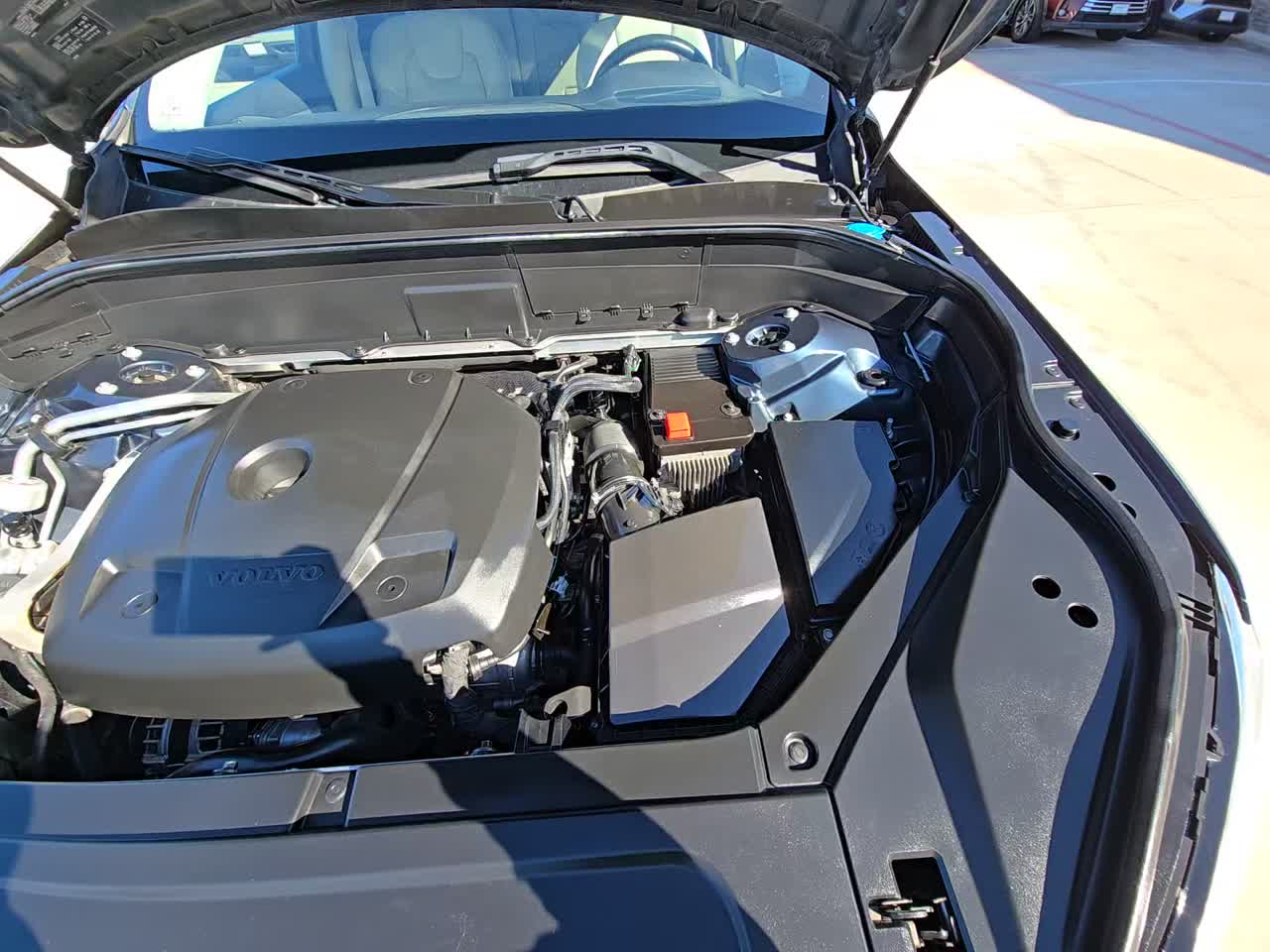 2018 Volvo XC90 T5 Momentum FWD