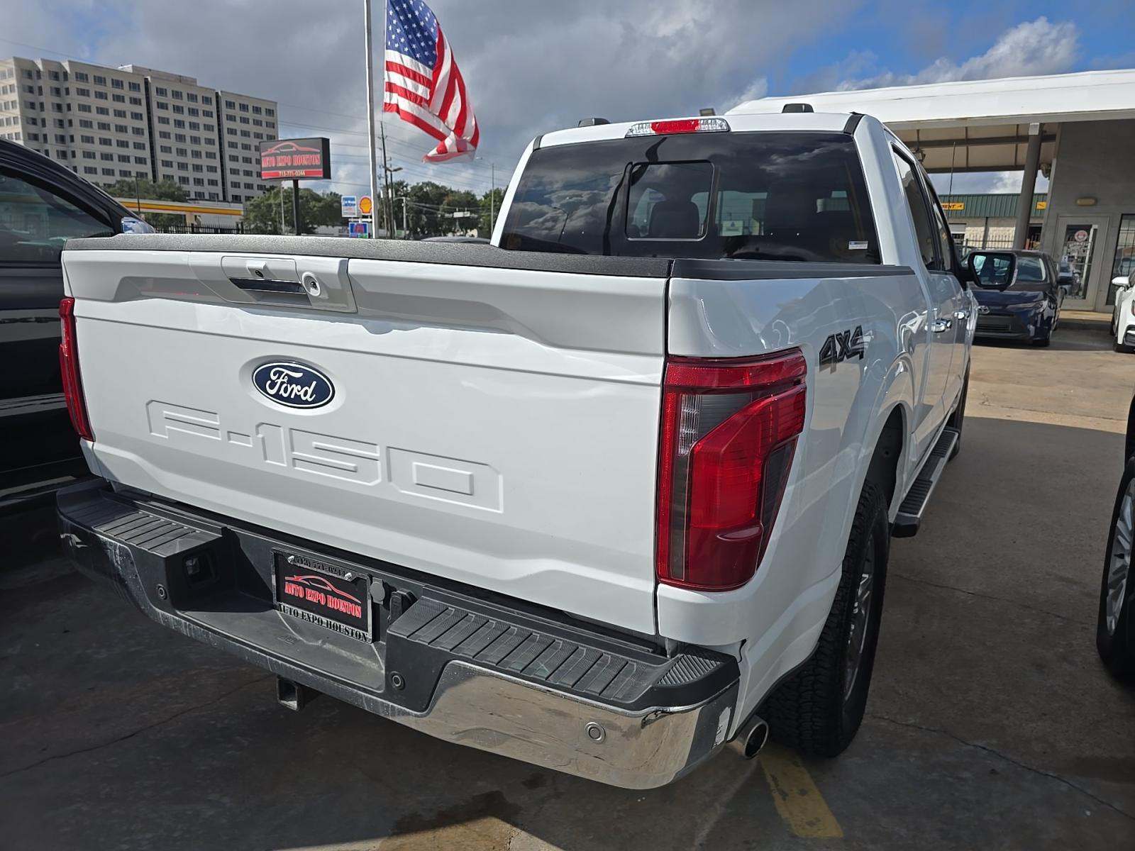 2024 Ford F-150 Hybrid XLT AWD