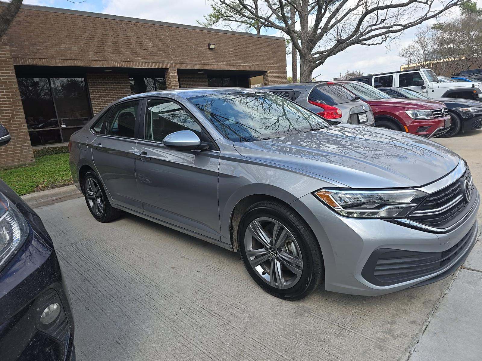 2024 Volkswagen Jetta 1.5T SE FWD