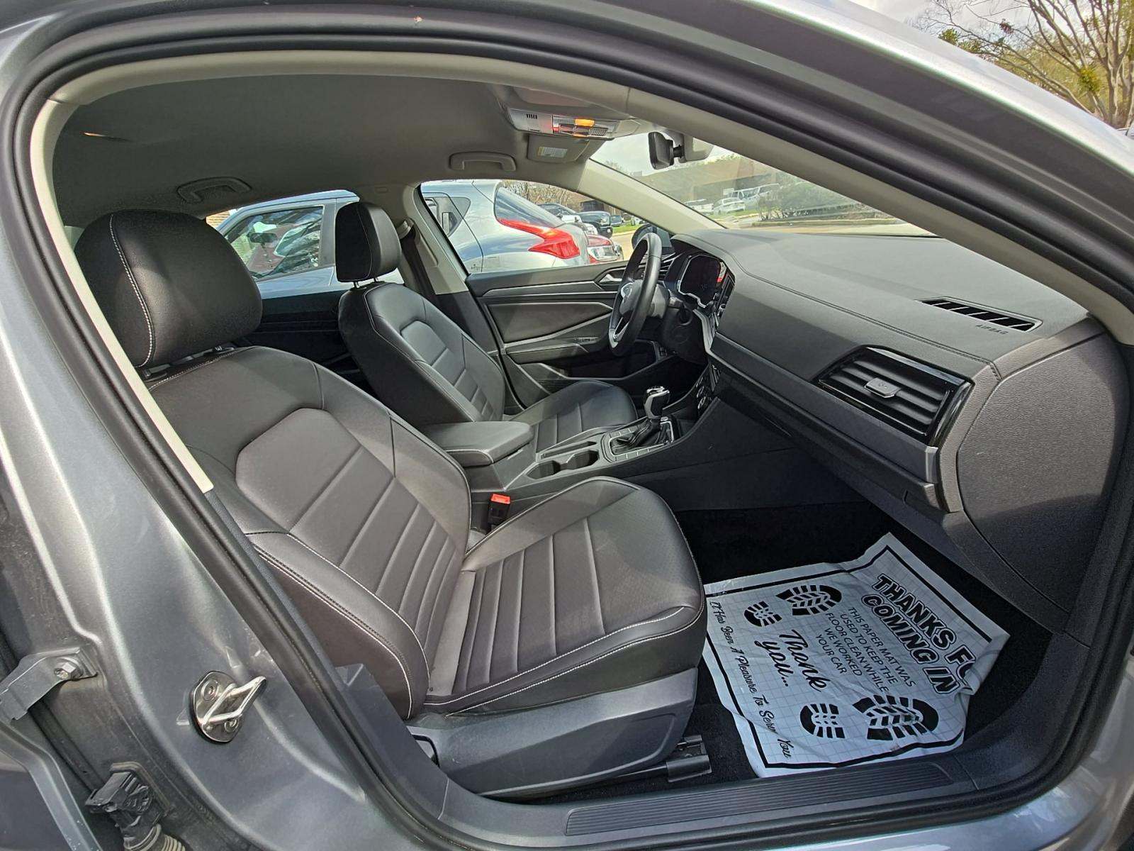 2024 Volkswagen Jetta 1.5T SE FWD