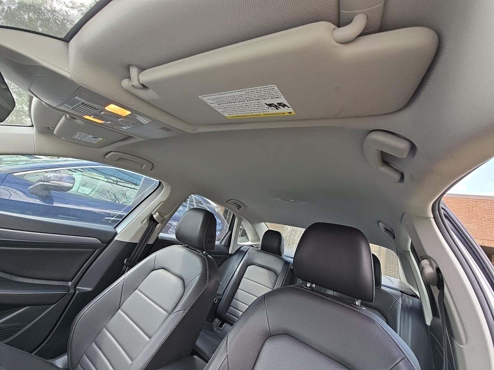 2024 Volkswagen Jetta 1.5T SE FWD