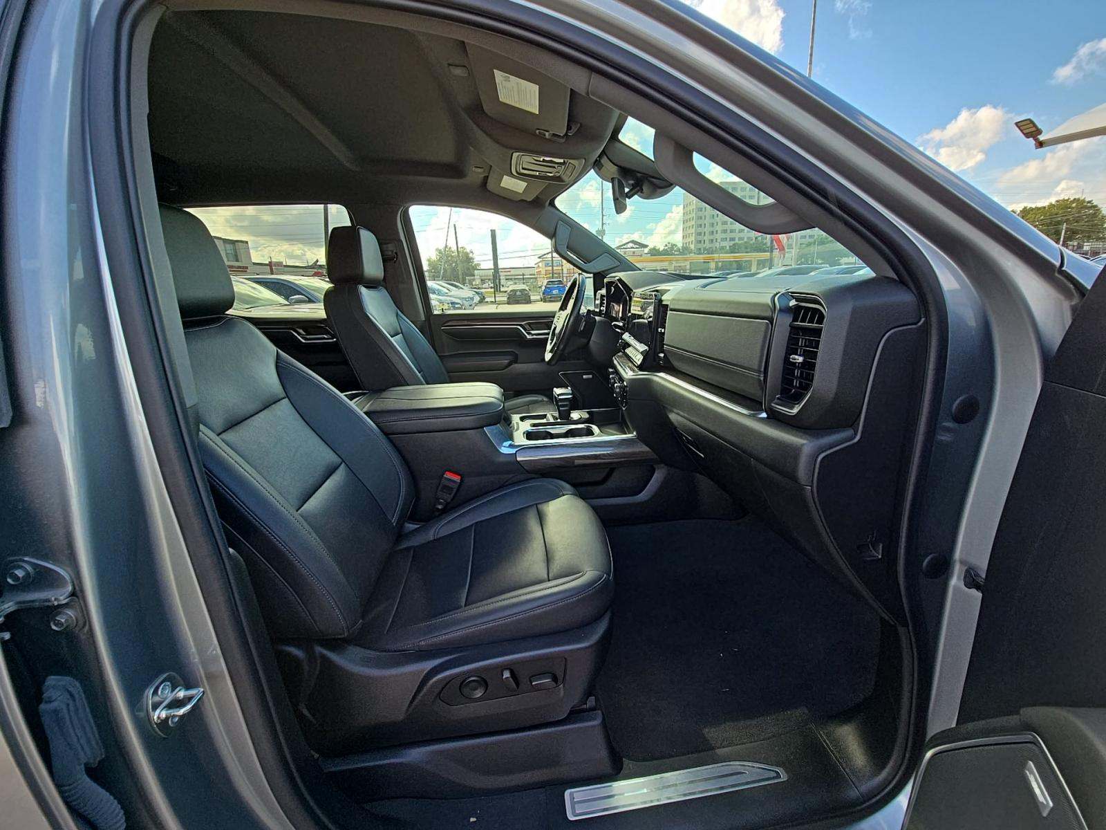 2023 Chevrolet Silverado 1500 LTZ AWD