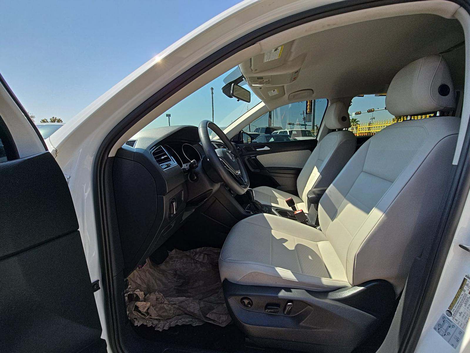 2021 Volkswagen Tiguan 2.0T SE FWD