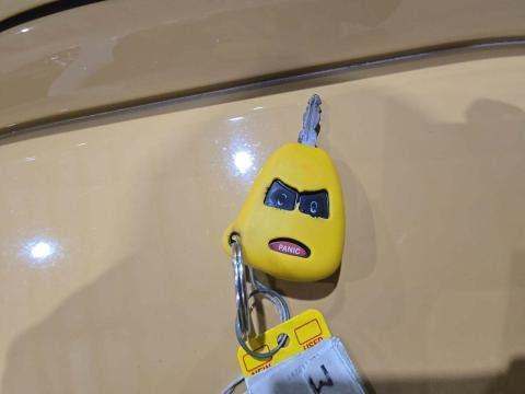 JEEP UNLIMITED SAHARA - 8