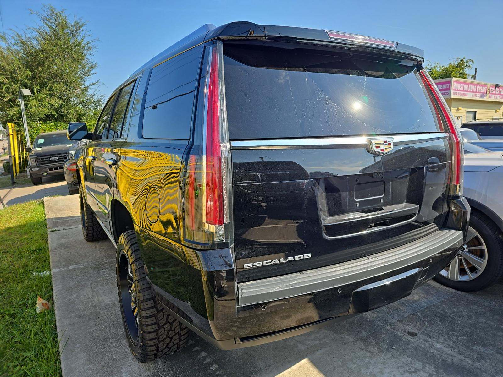 2020 Cadillac Escalade Premium Luxury AWD