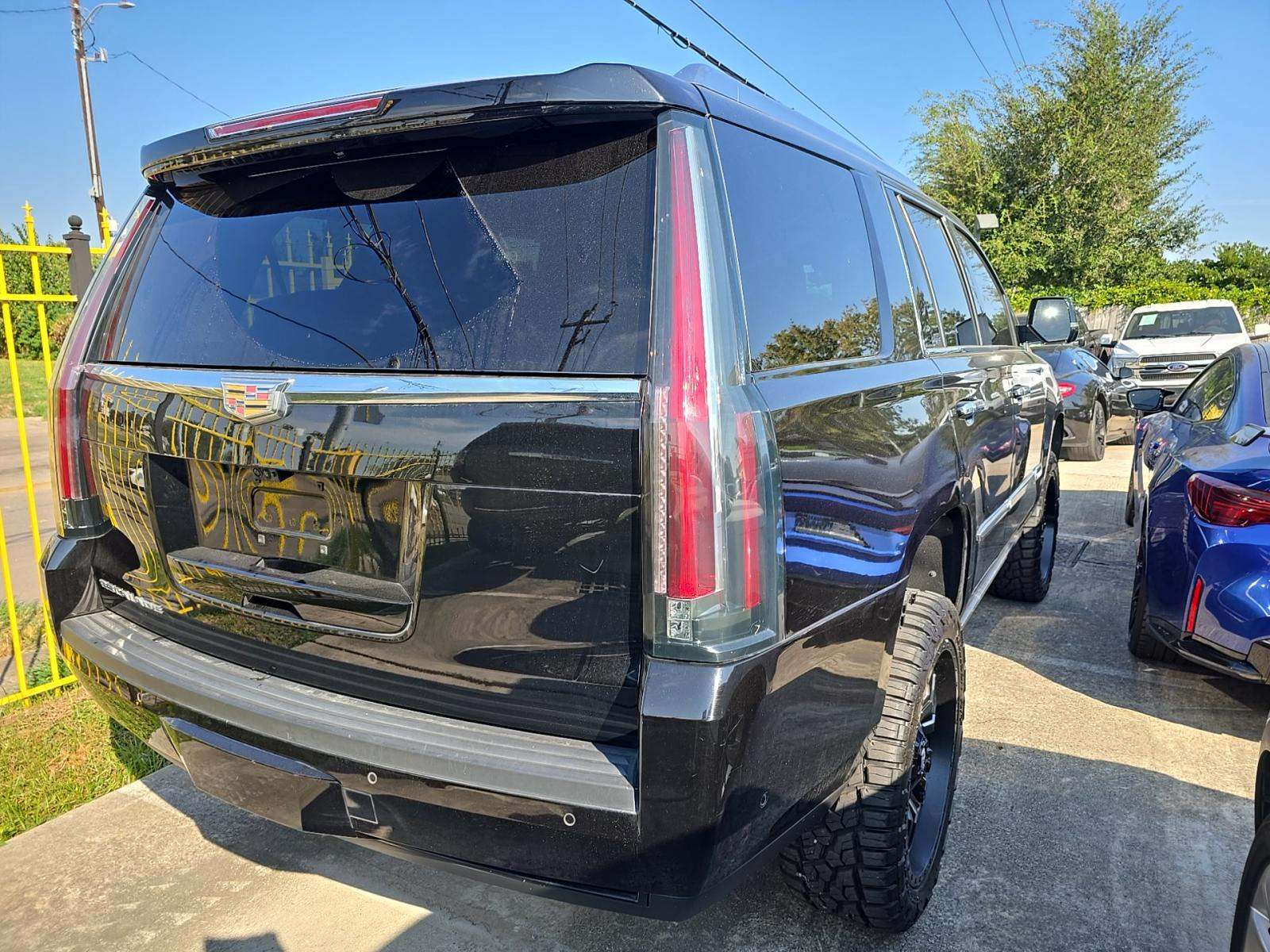 2020 Cadillac Escalade Premium Luxury AWD