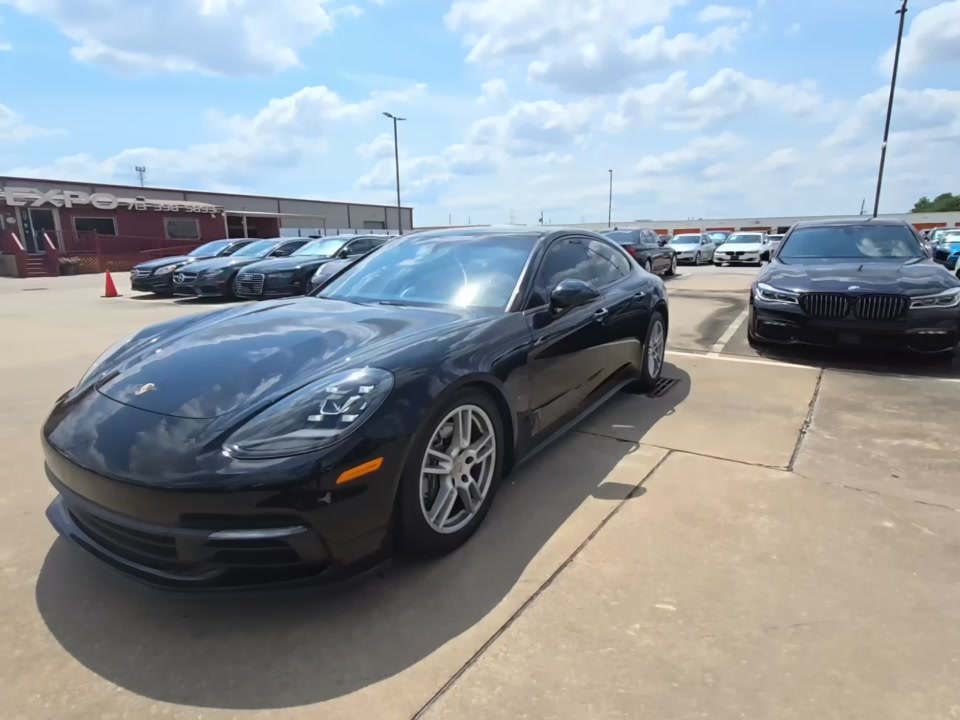 2017 Porsche Panamera Base RWD