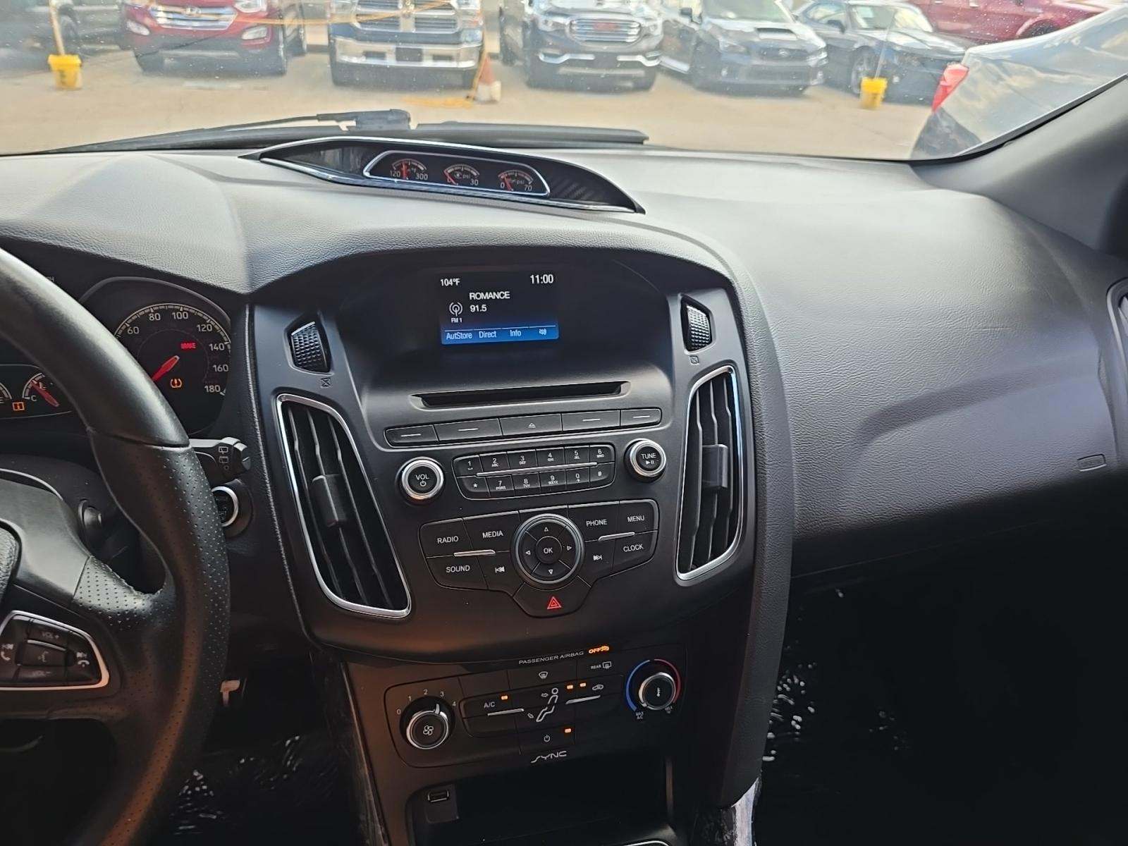 2016 Ford Focus ST FWD