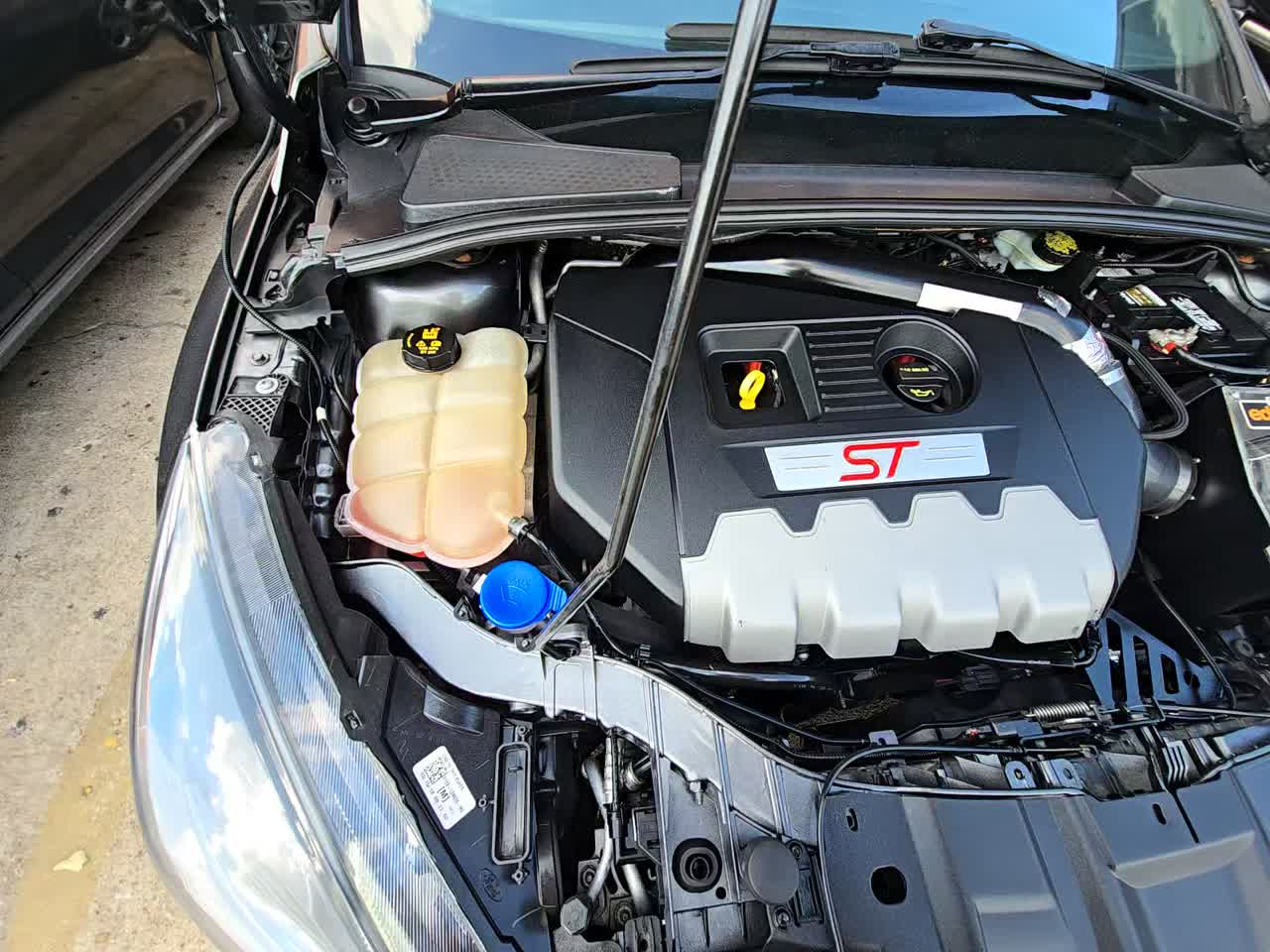 2016 Ford Focus ST FWD