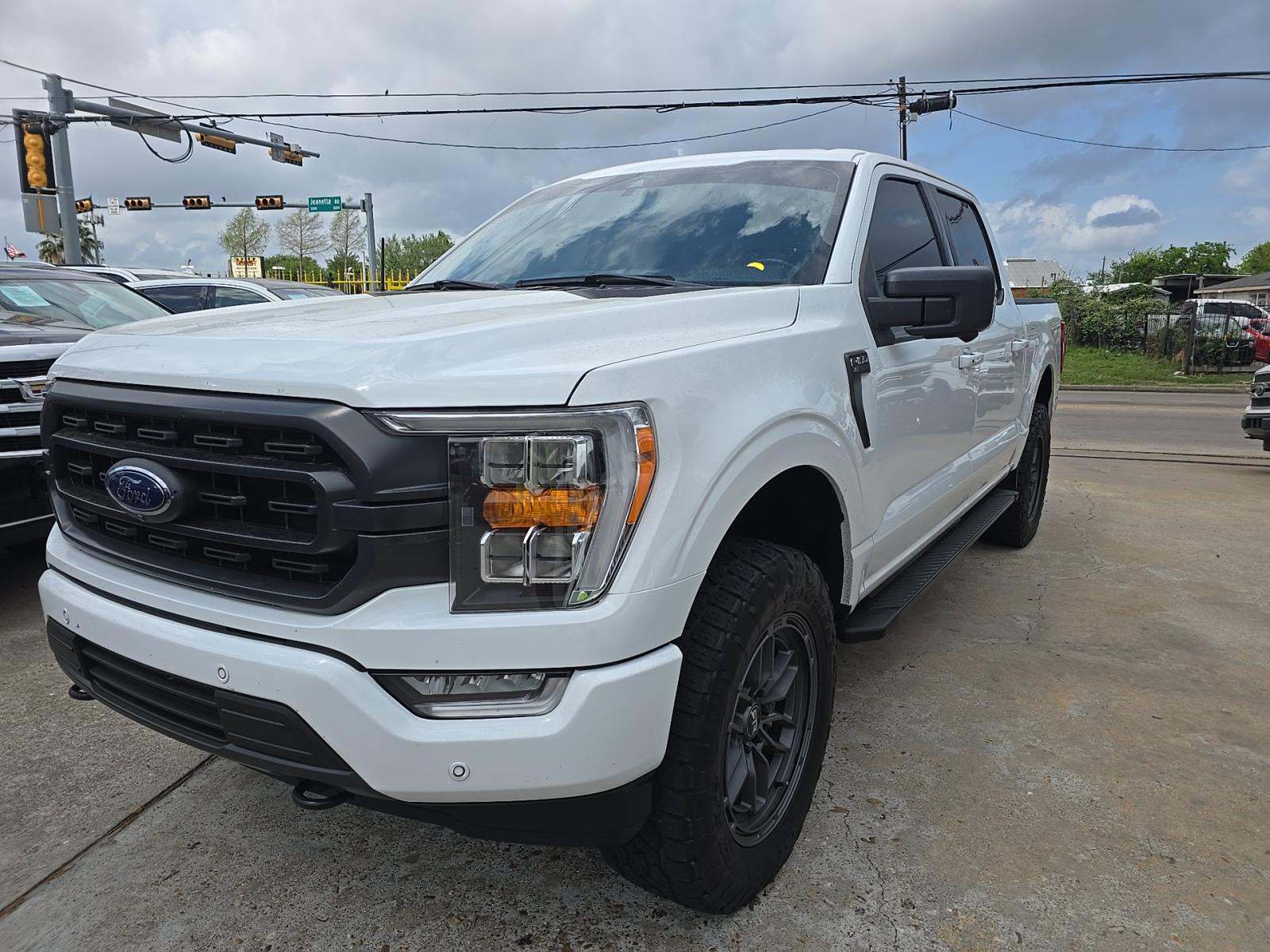 2022 Ford F-150 XLT AWD