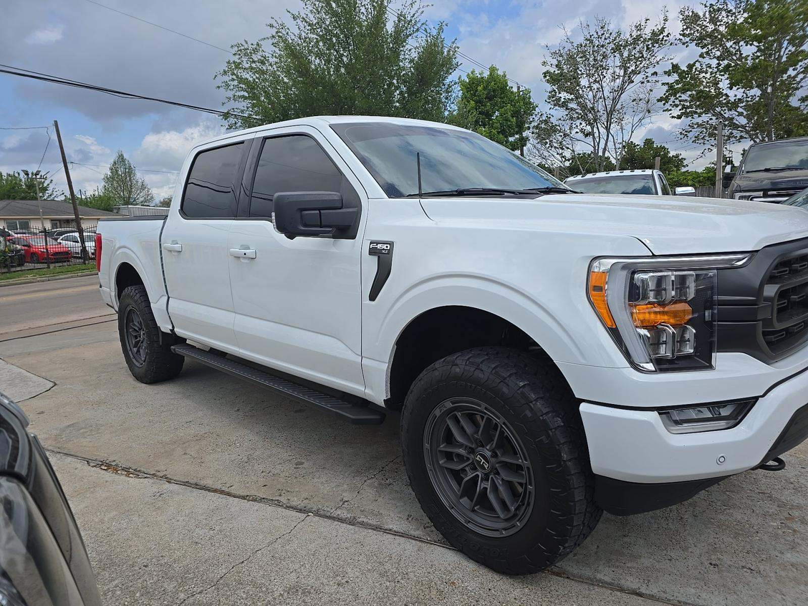 2022 Ford F-150 XLT AWD