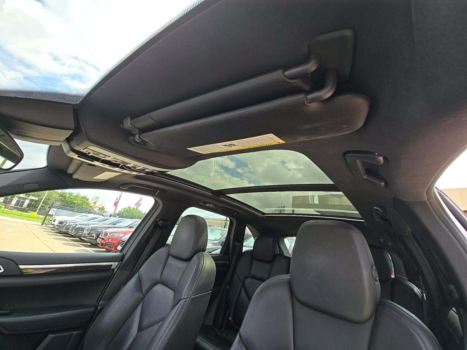 PORSCHE CAYENNE - 7