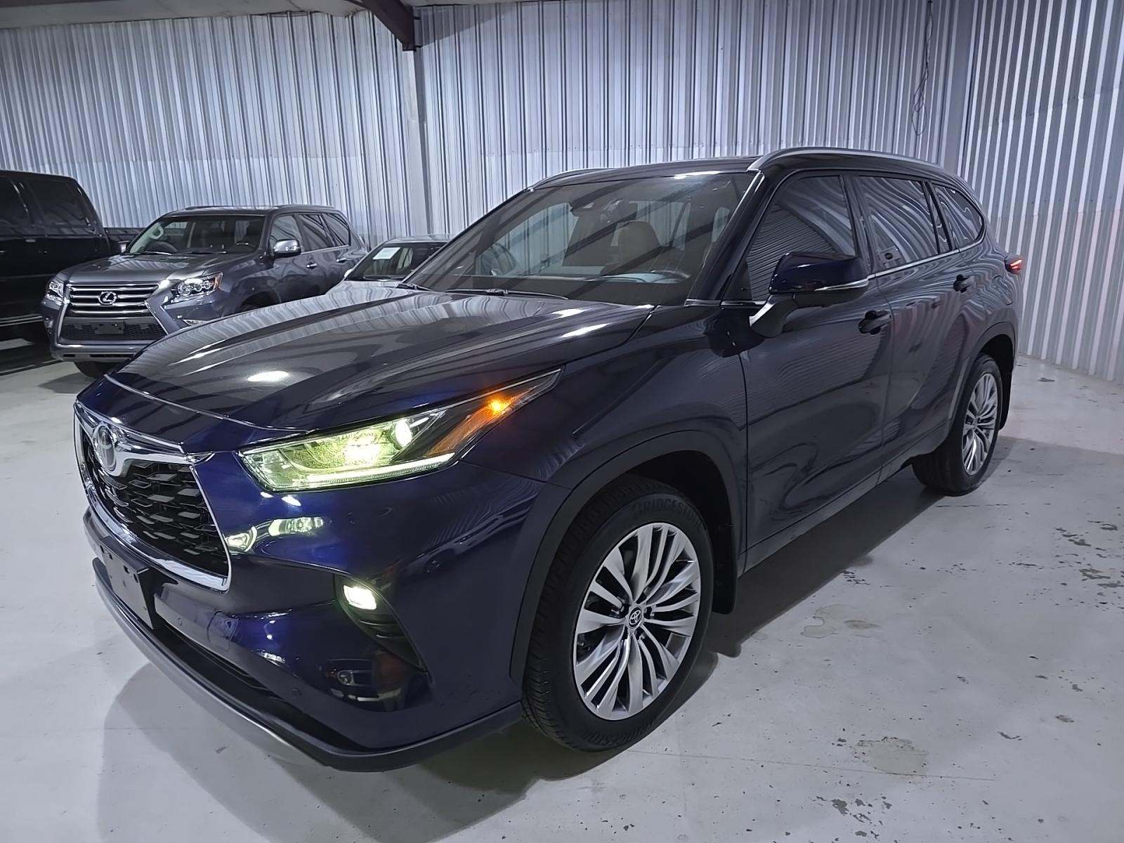 2024 Toyota Highlander Platinum FWD