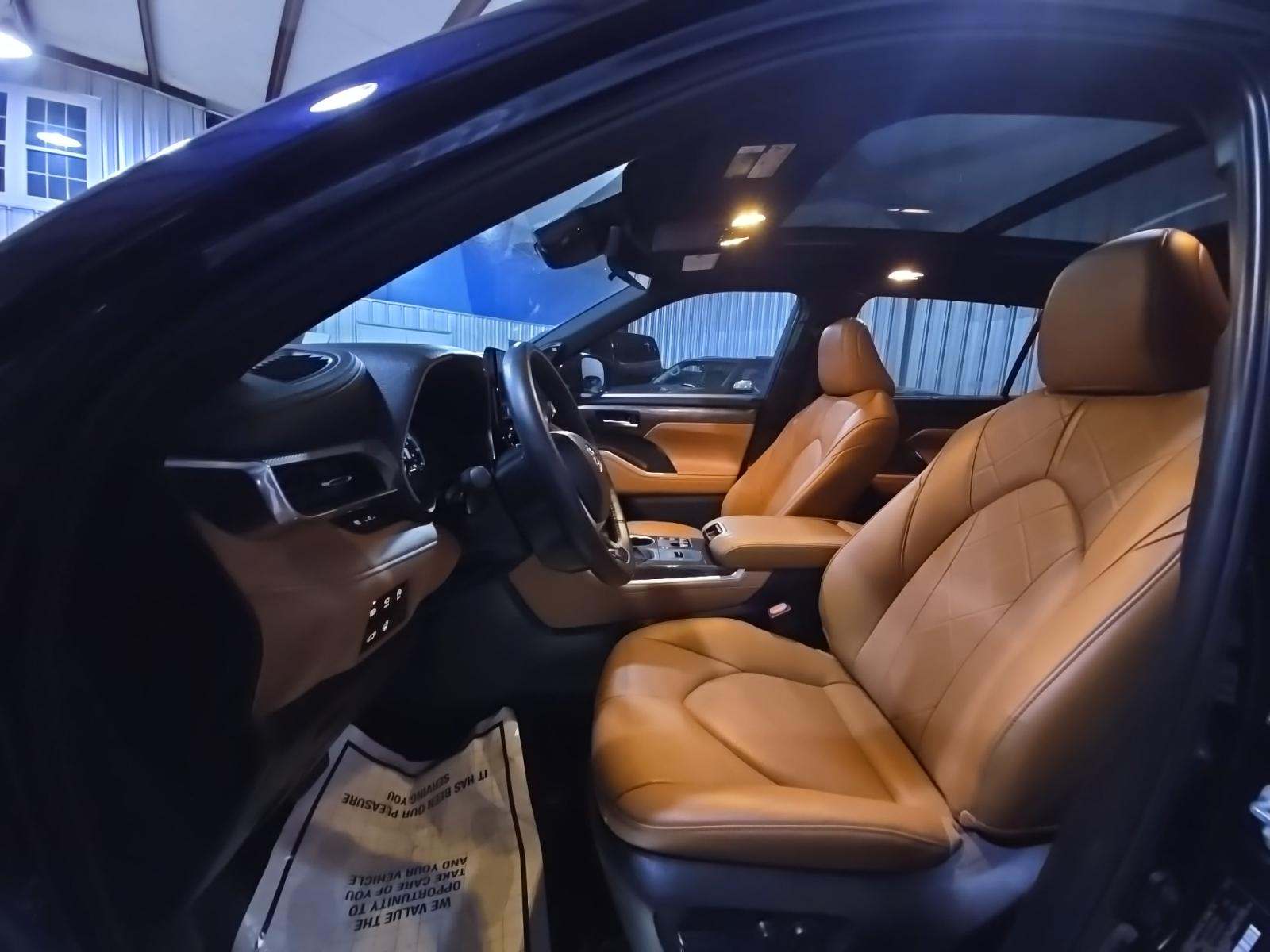 2024 Toyota Highlander Platinum FWD