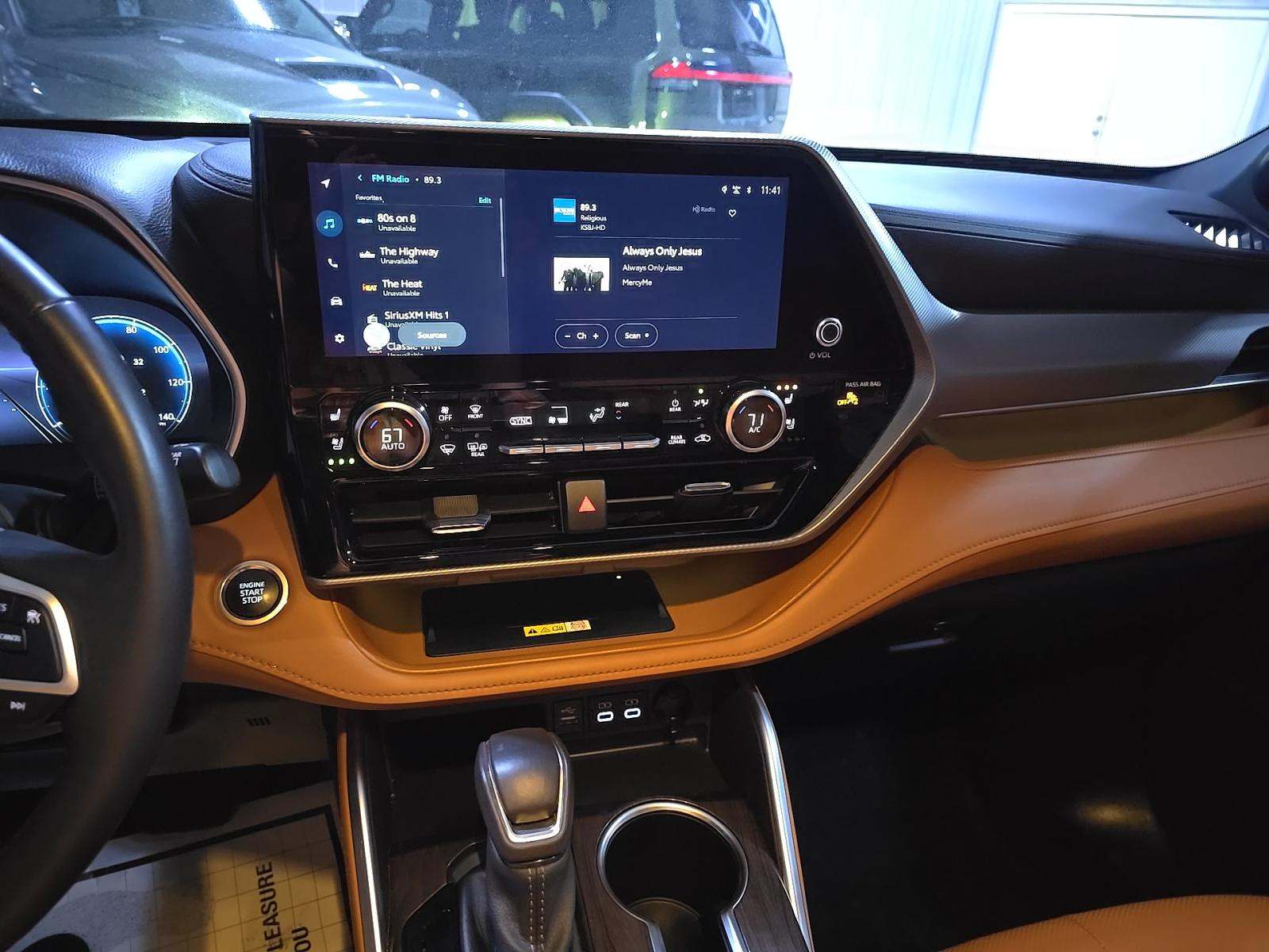 2024 Toyota Highlander Platinum FWD