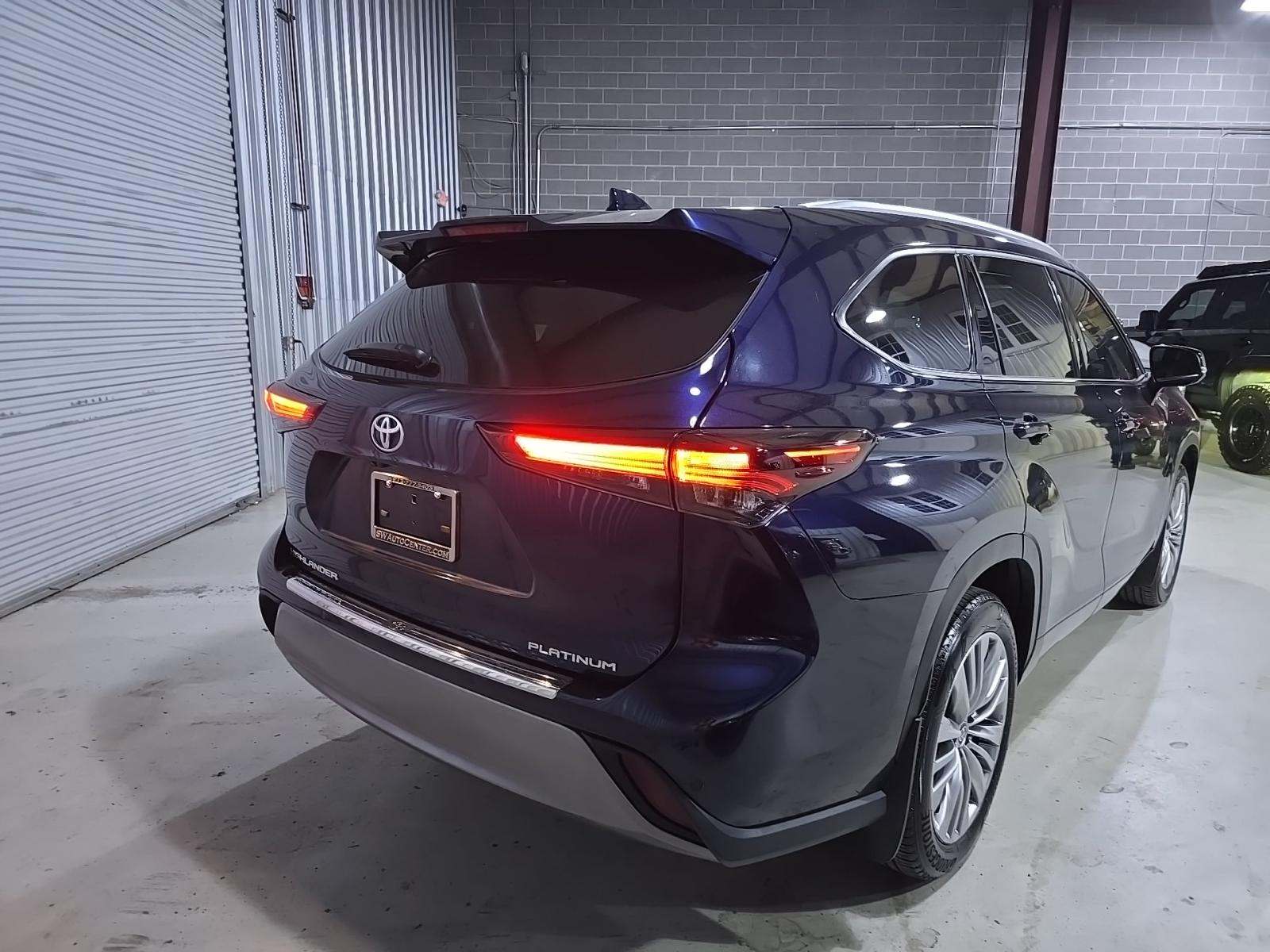 2024 Toyota Highlander Platinum FWD