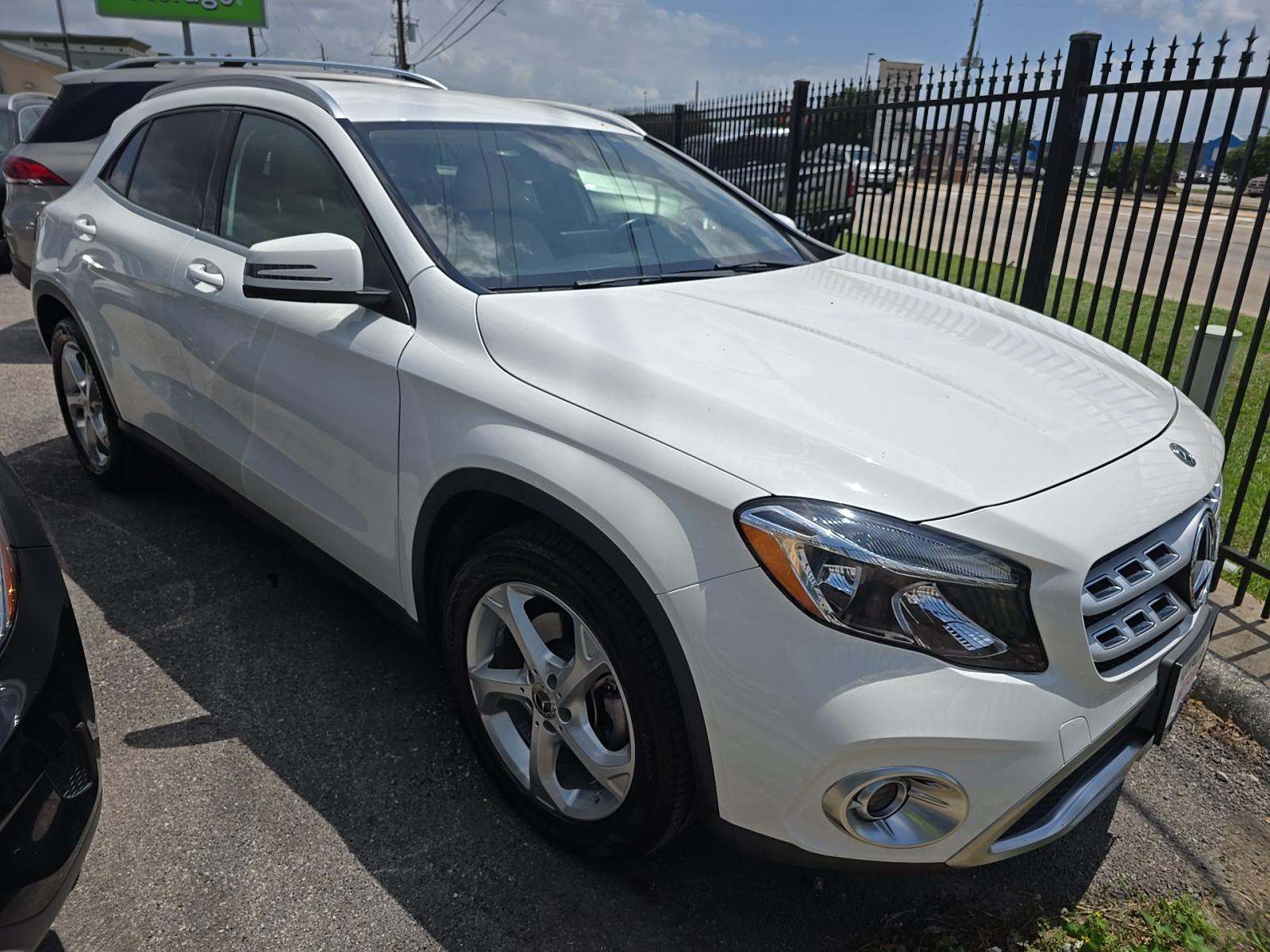 MERCEDES-BENZ GLA-CLASS - 4