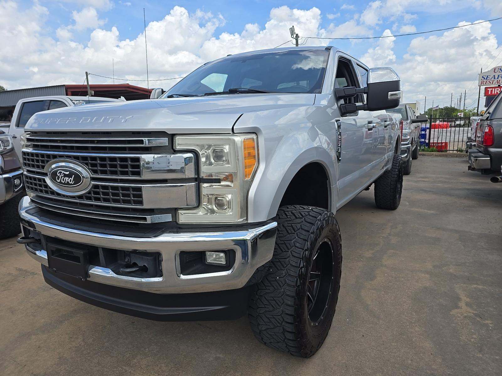 FORD F-250 - 1