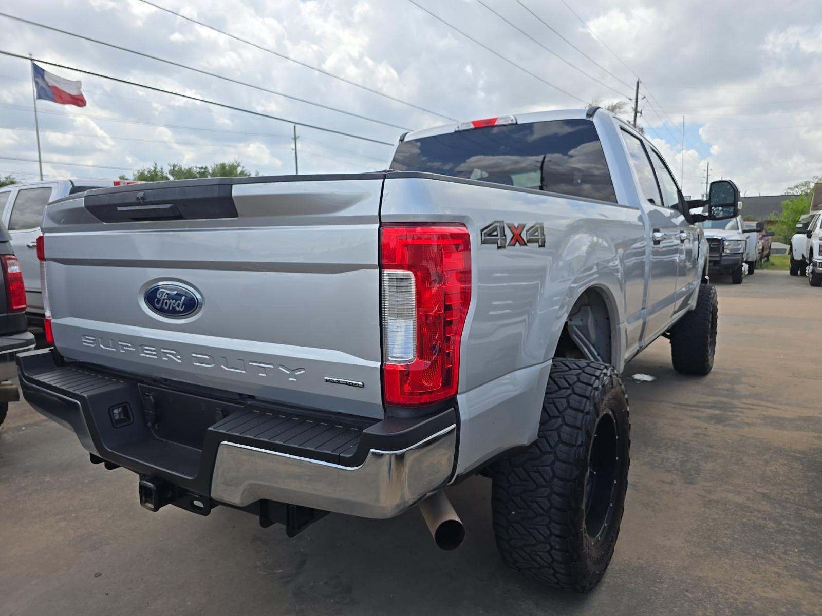 FORD F-250 - 3