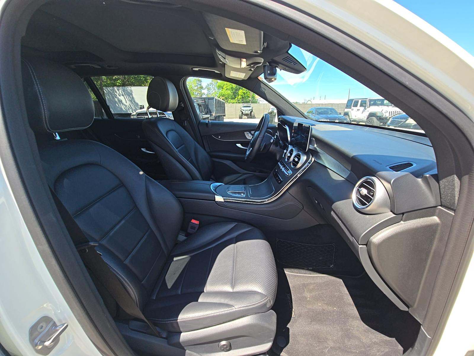 2020 Mercedes-Benz GLC GLC 300 RWD