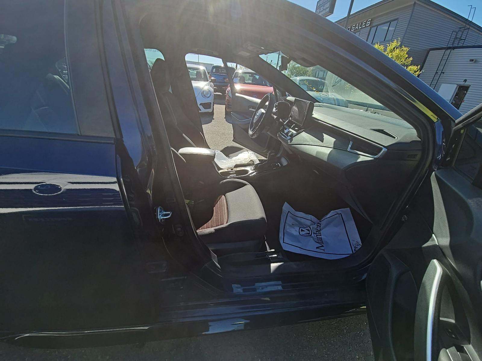 2023 Toyota Corolla SE FWD