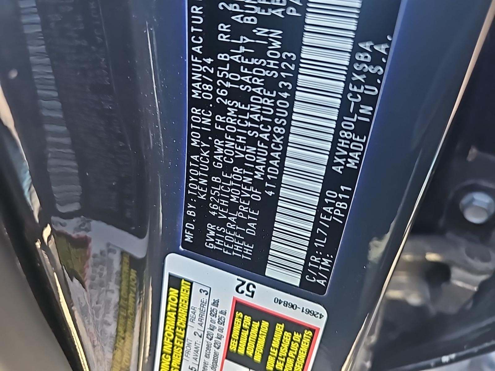 2025 Toyota Camry SE FWD