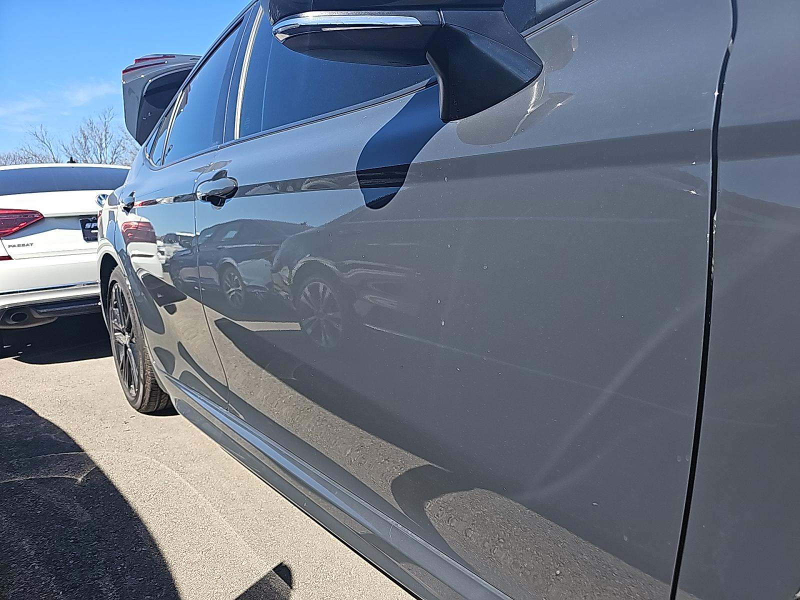 2025 Toyota Camry SE FWD