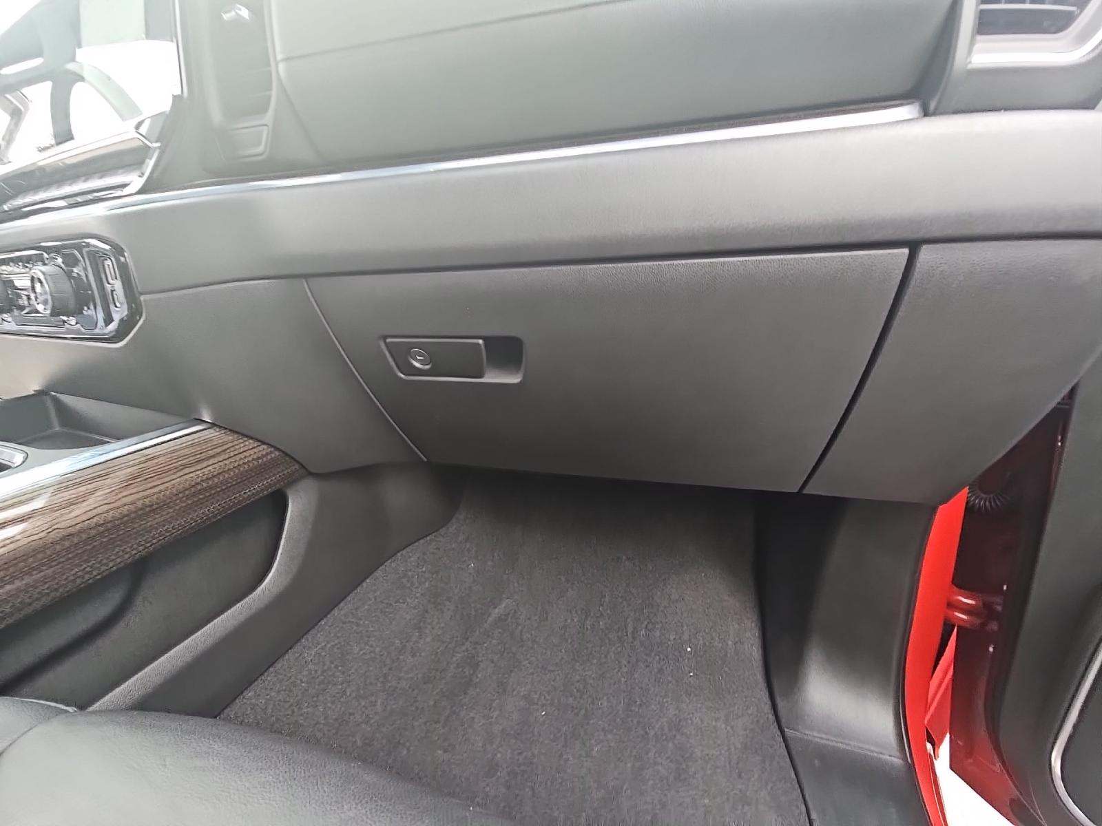 2022 Chevrolet Silverado 1500 RST AWD