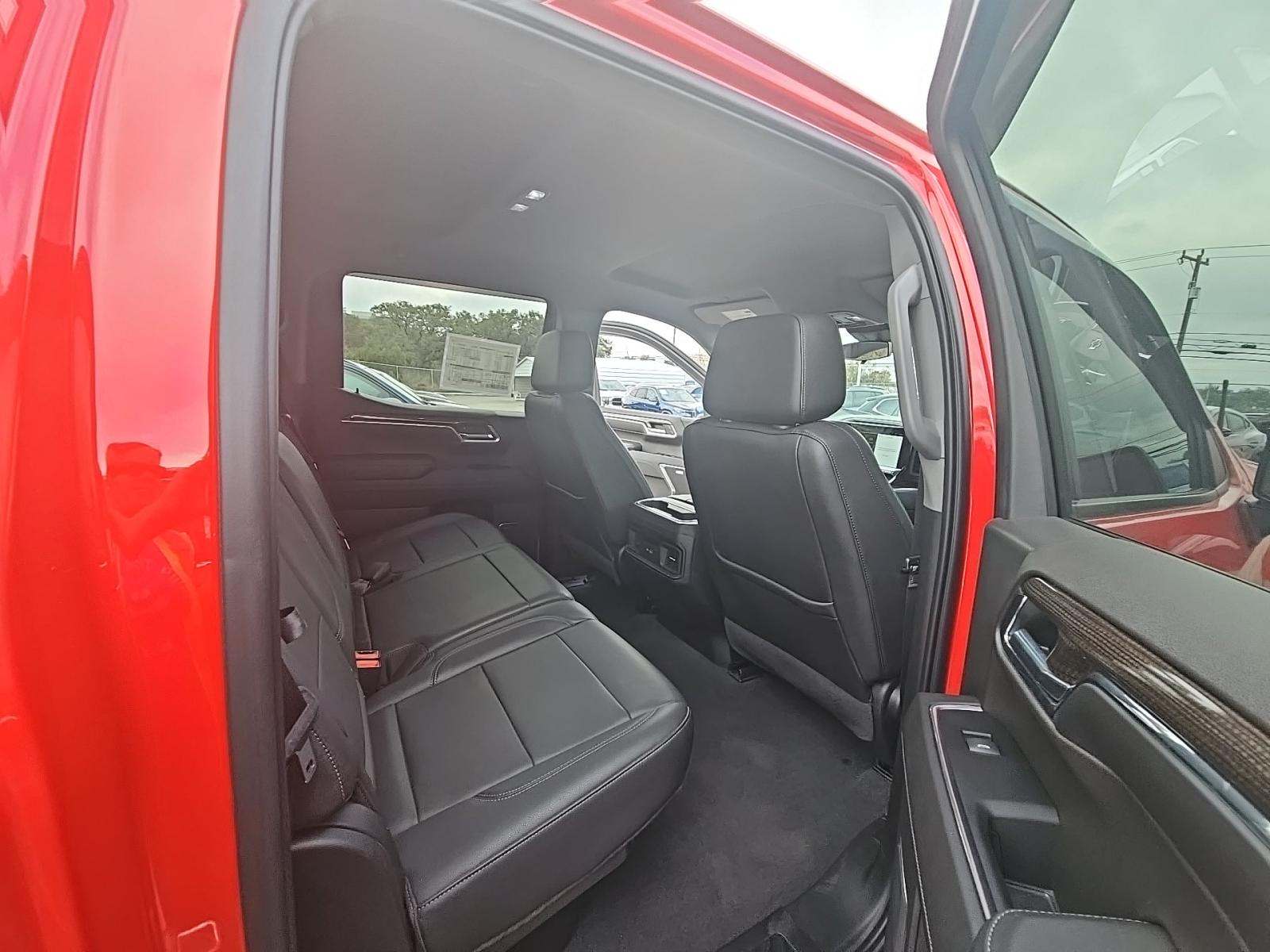 2022 Chevrolet Silverado 1500 RST AWD