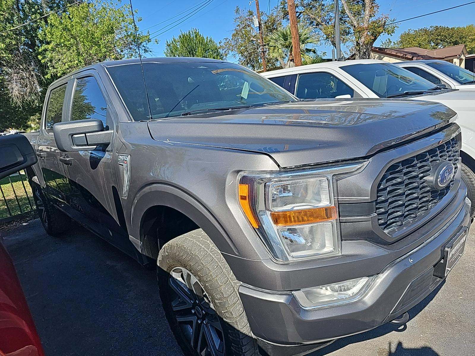 2022 Ford F-150 XL AWD