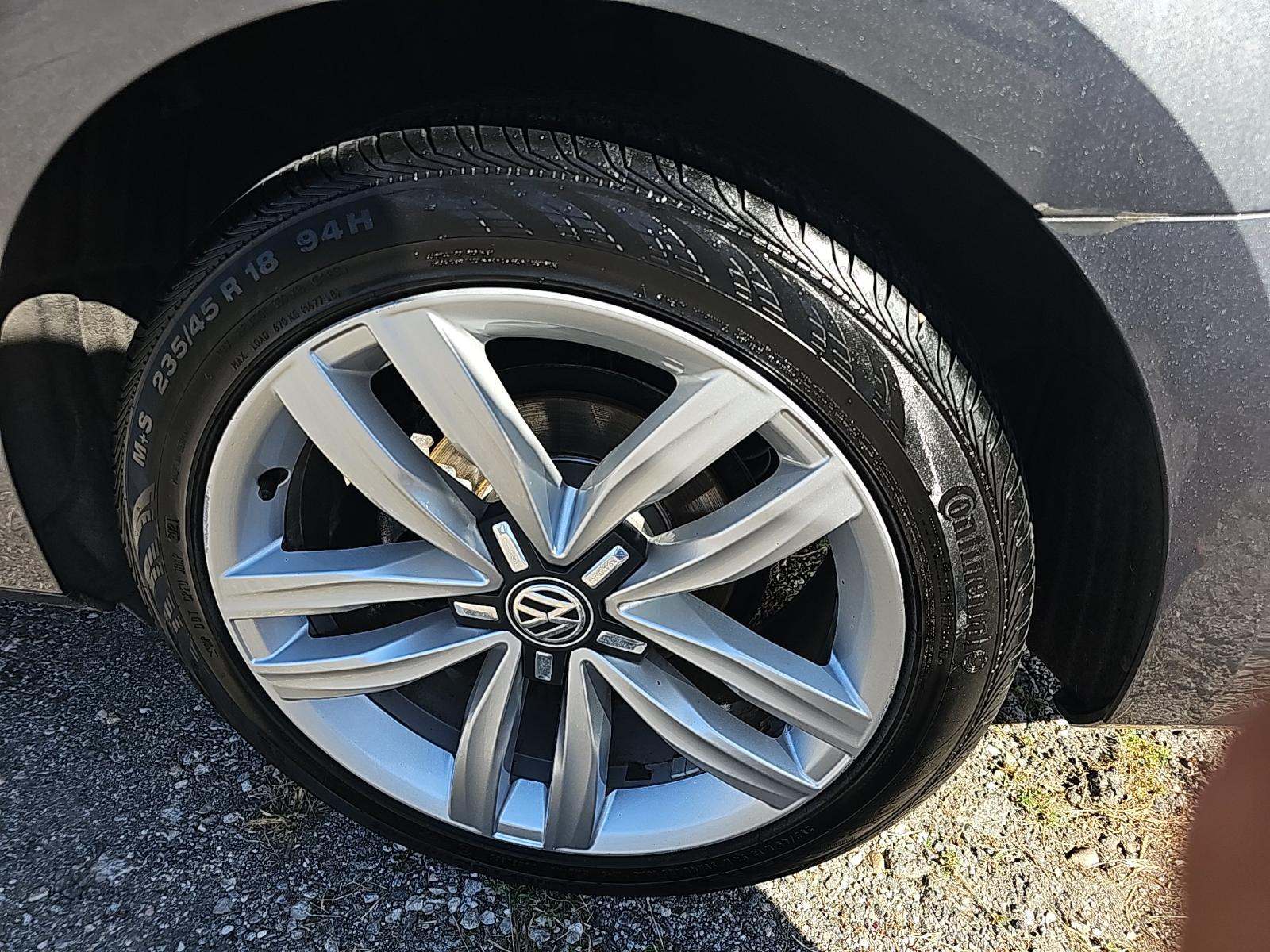 2016 Volkswagen Passat 1.8T SEL FWD