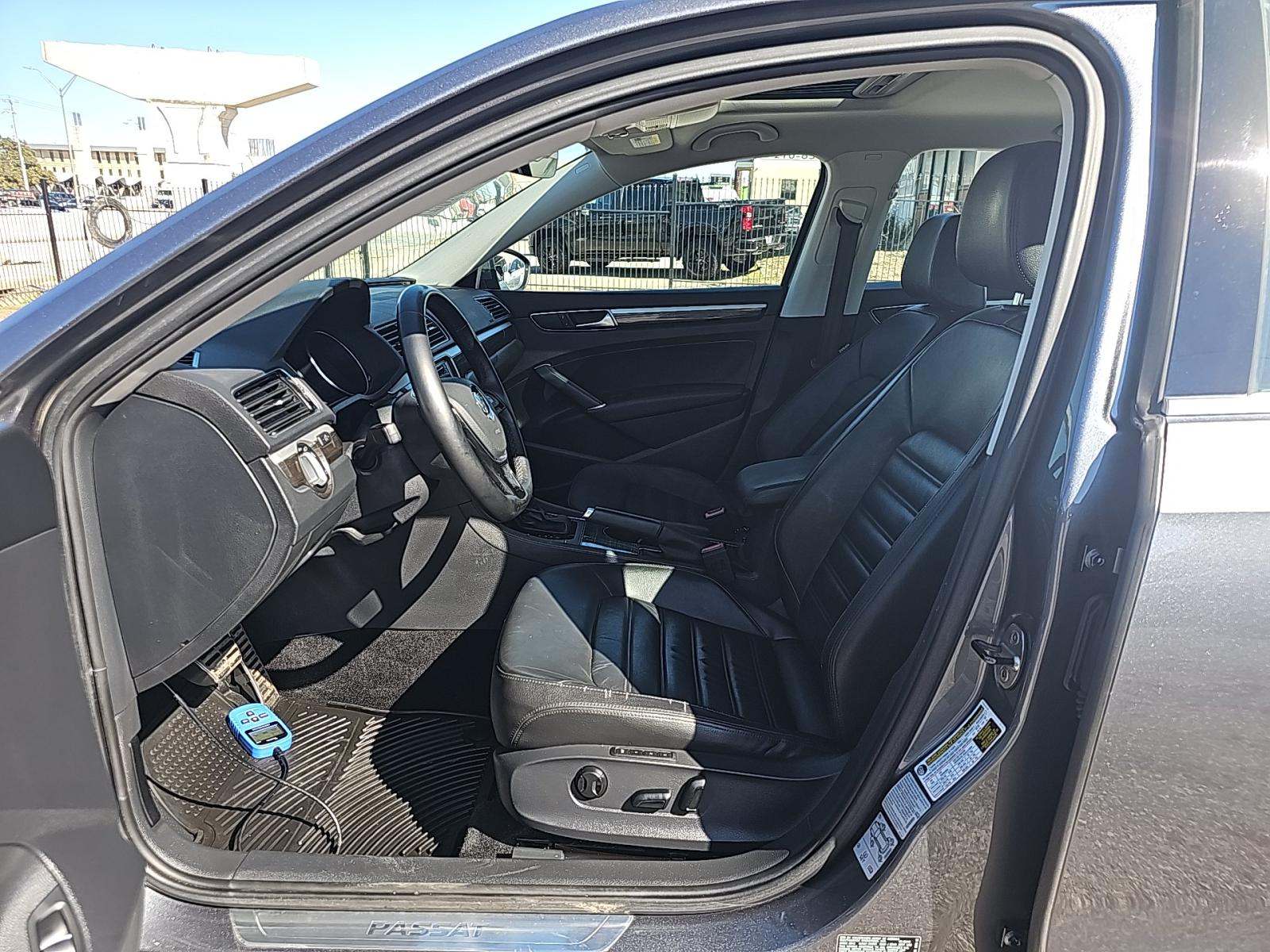 2016 Volkswagen Passat 1.8T SEL FWD