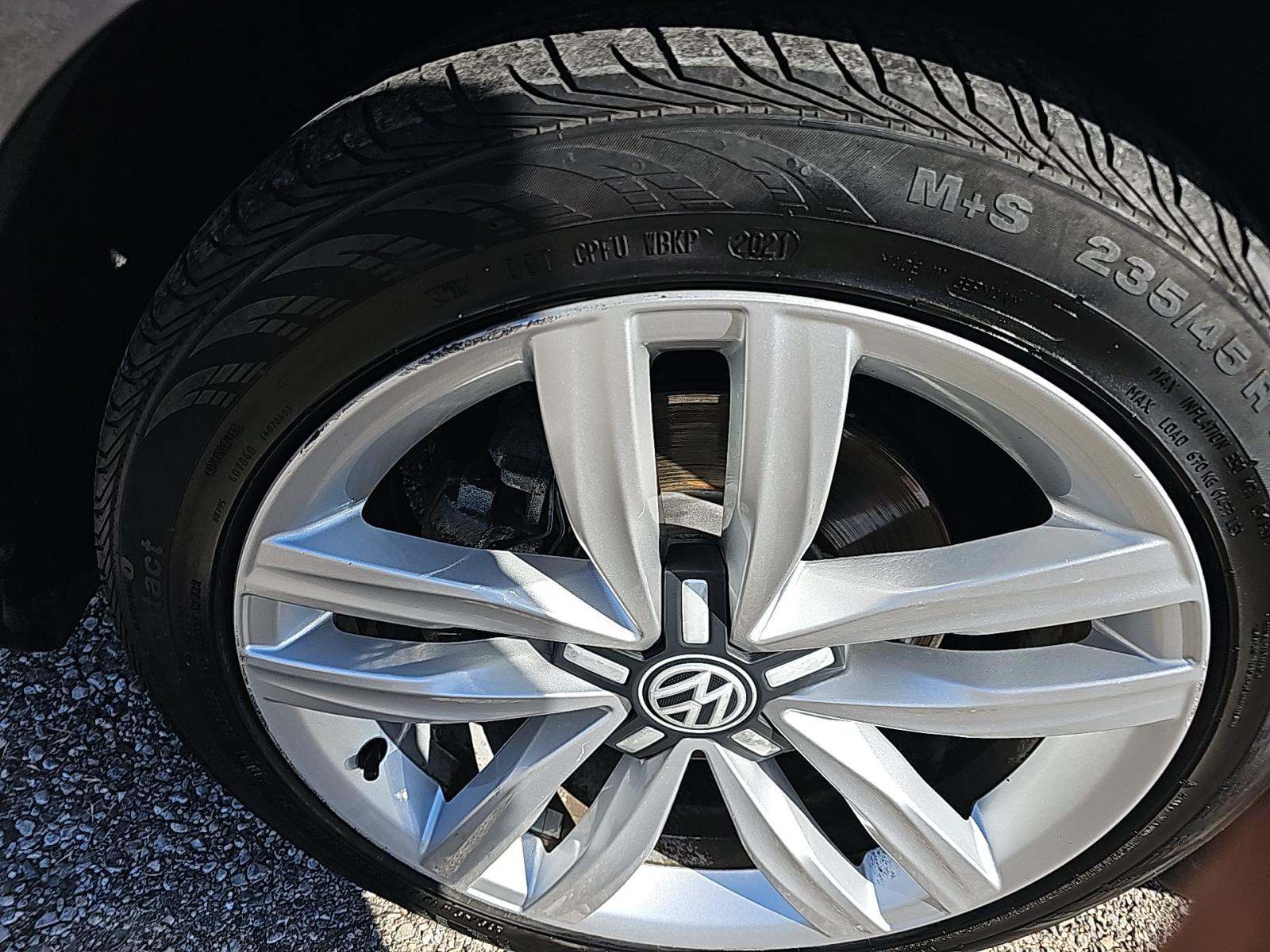 2016 Volkswagen Passat 1.8T SEL FWD