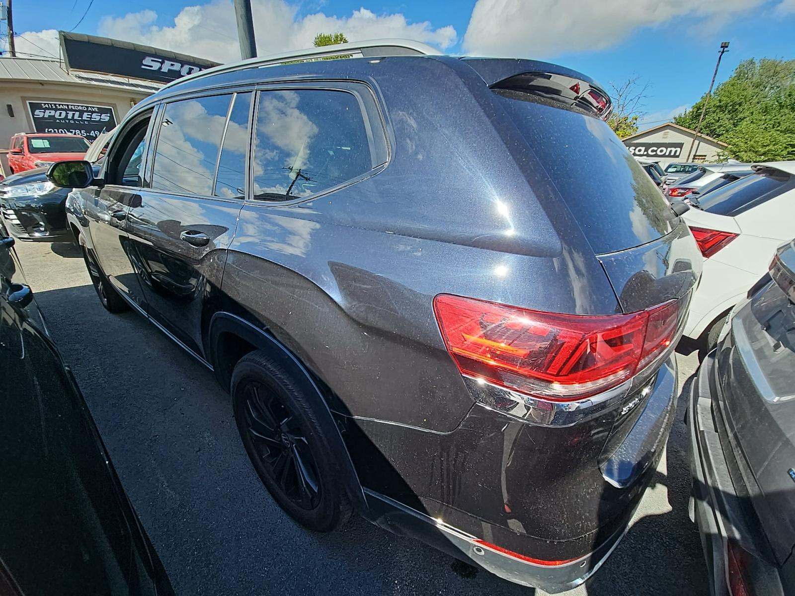 2021 Volkswagen Atlas 3.6L SEL Premium AWD