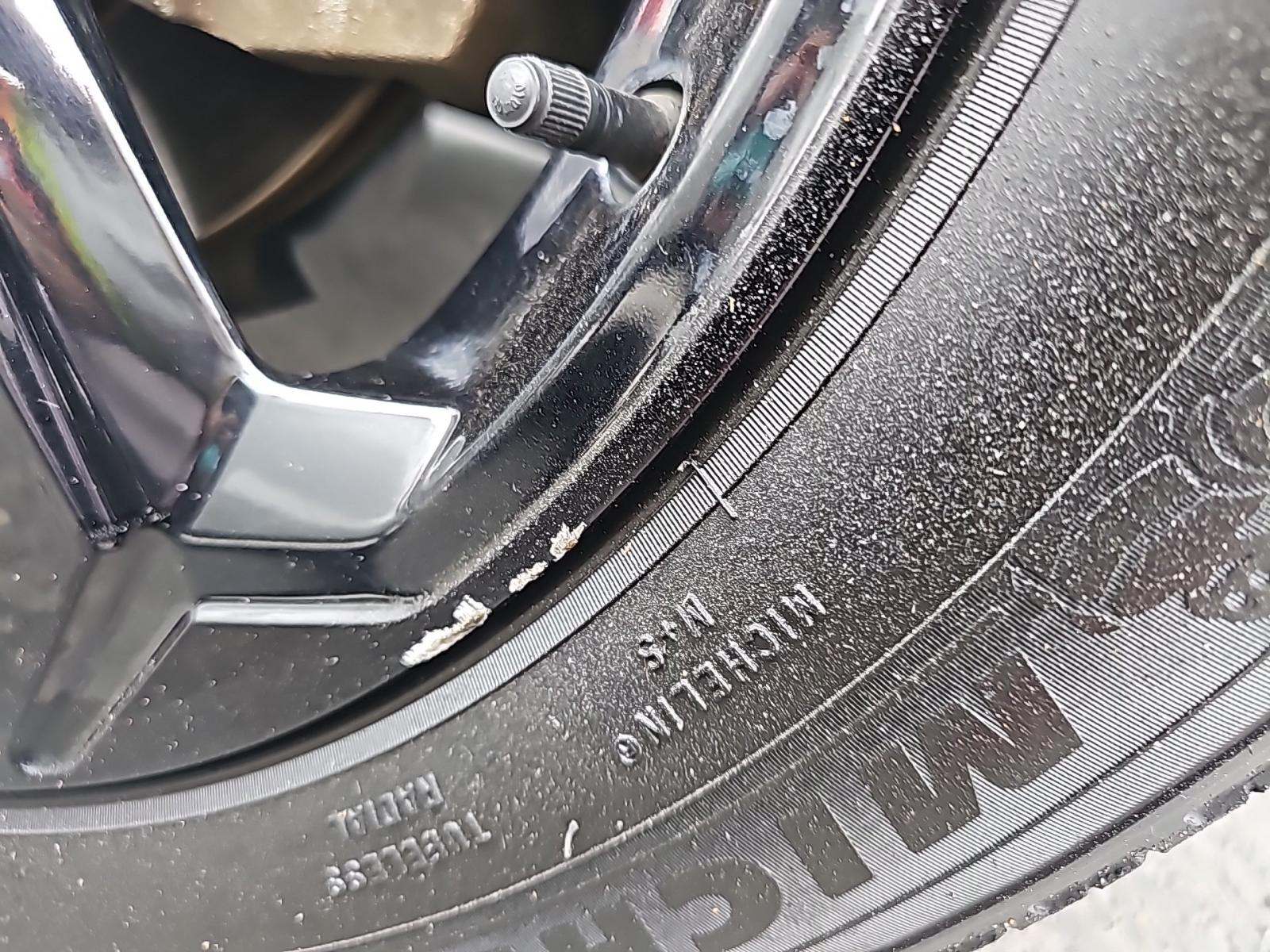 2021 Toyota RAV4 Hybrid XSE AWD