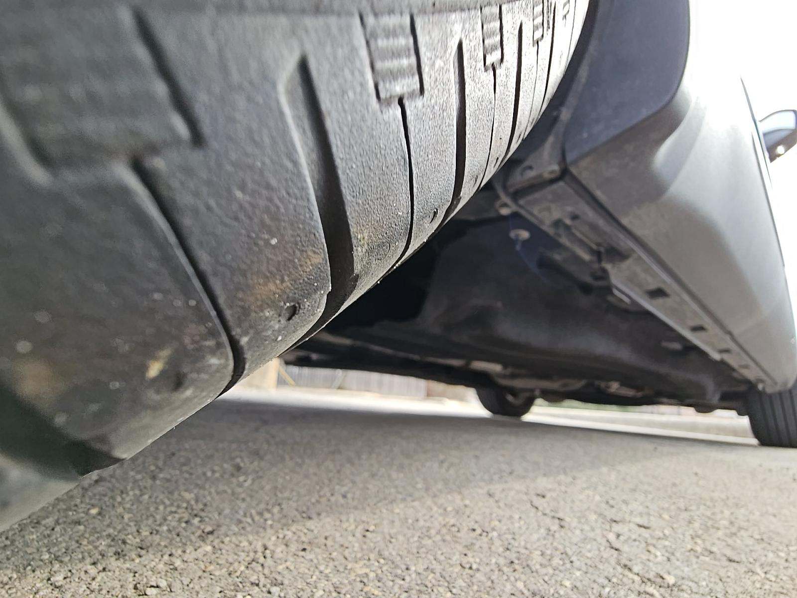 2025 Ford Explorer Active RWD