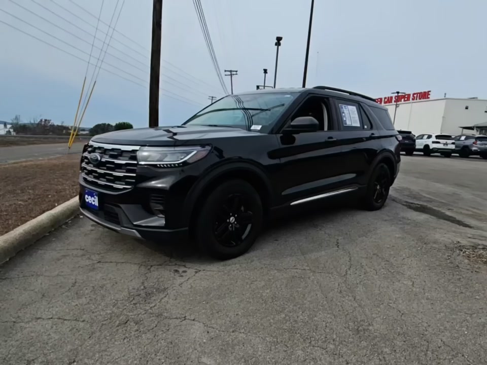 2025 Ford Explorer Active RWD