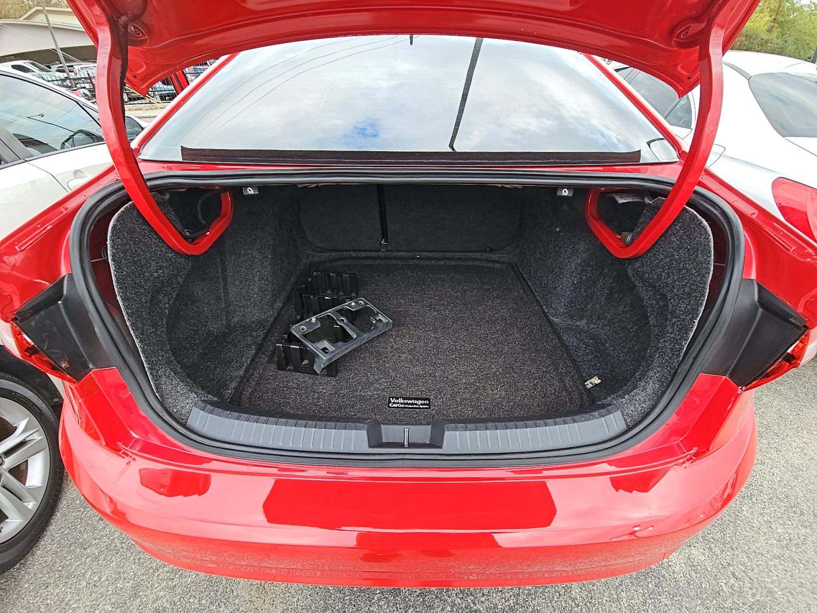 2019 Volkswagen Jetta 1.4T SE FWD