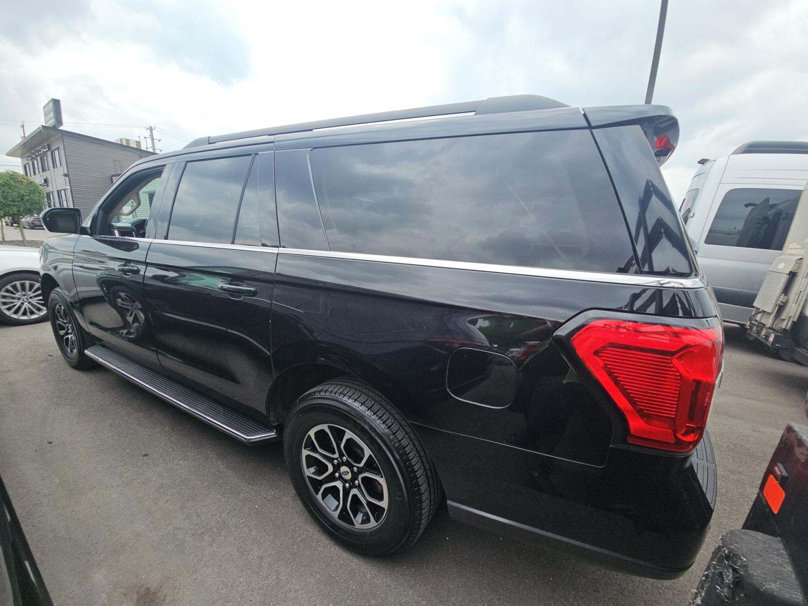 FORD EXPEDITION MAX - 2