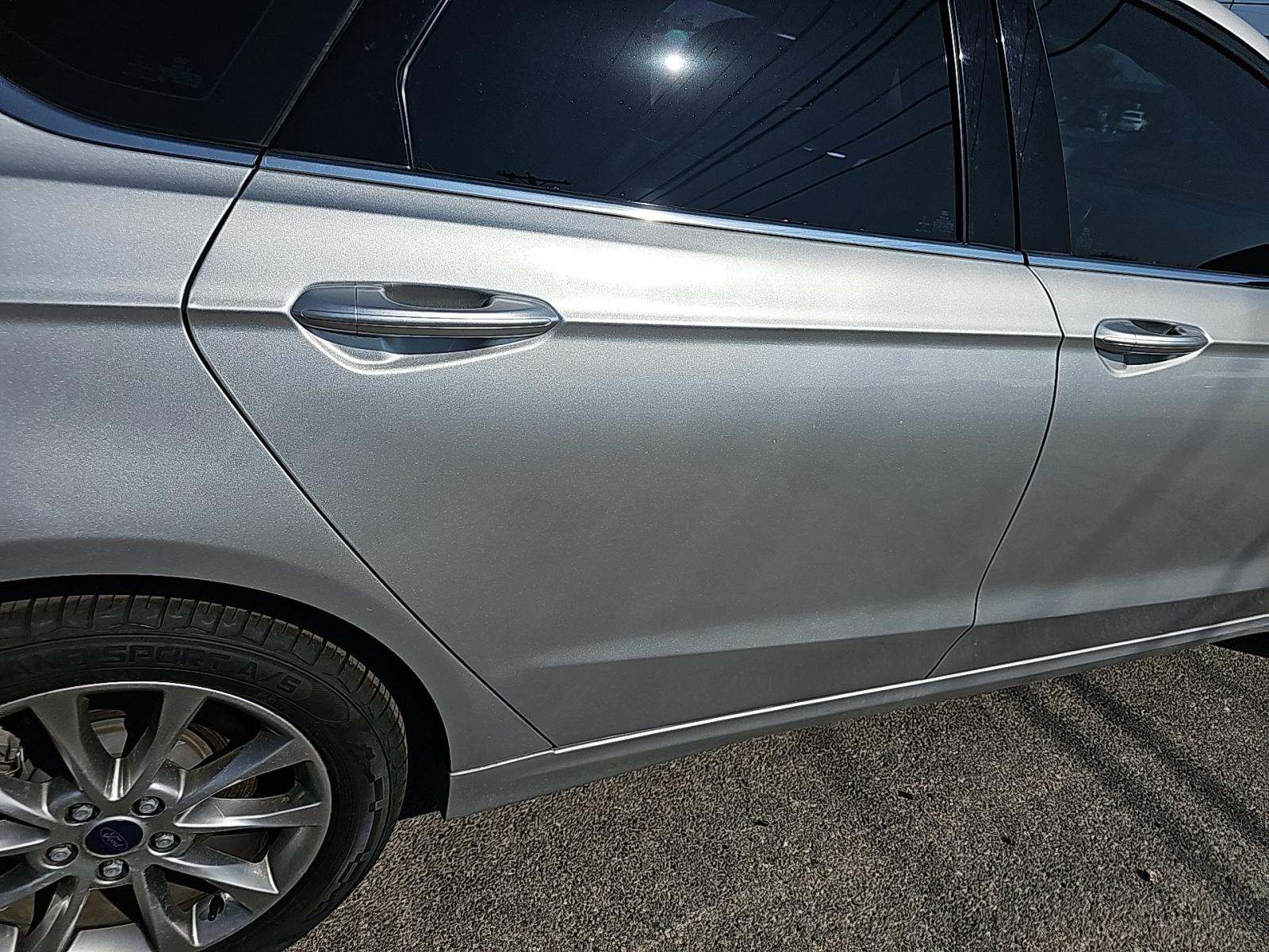 2017 Ford Fusion SE FWD