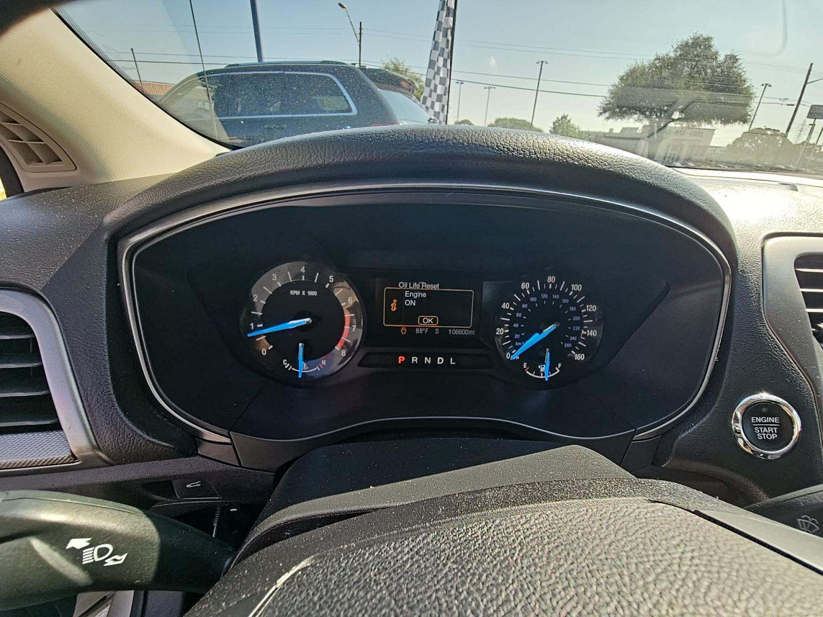 2017 Ford Fusion SE FWD