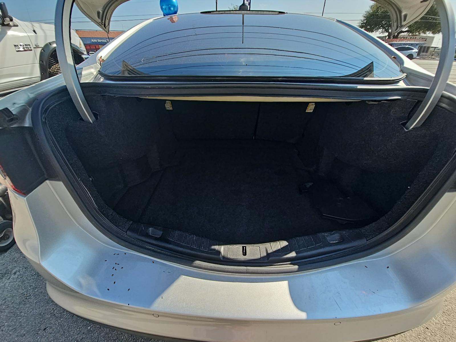 2017 Ford Fusion SE FWD