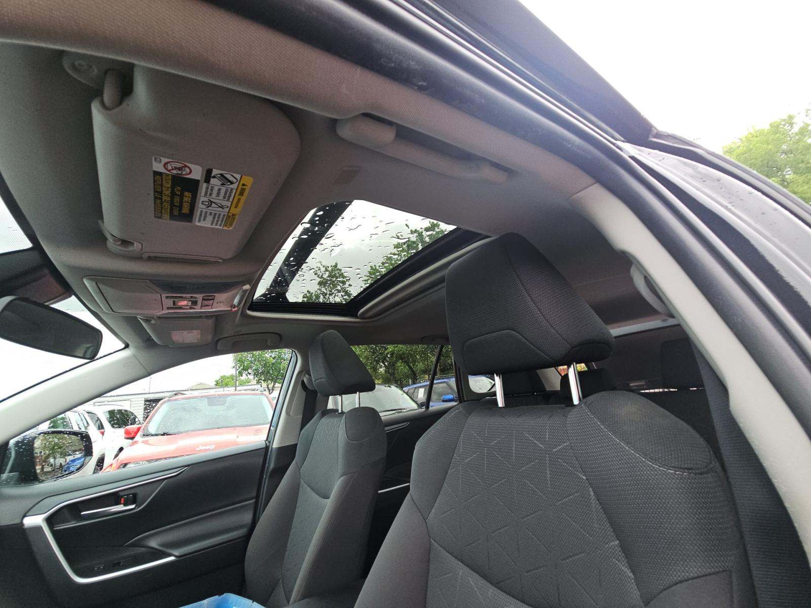 2023 Toyota RAV4 Hybrid XLE AWD