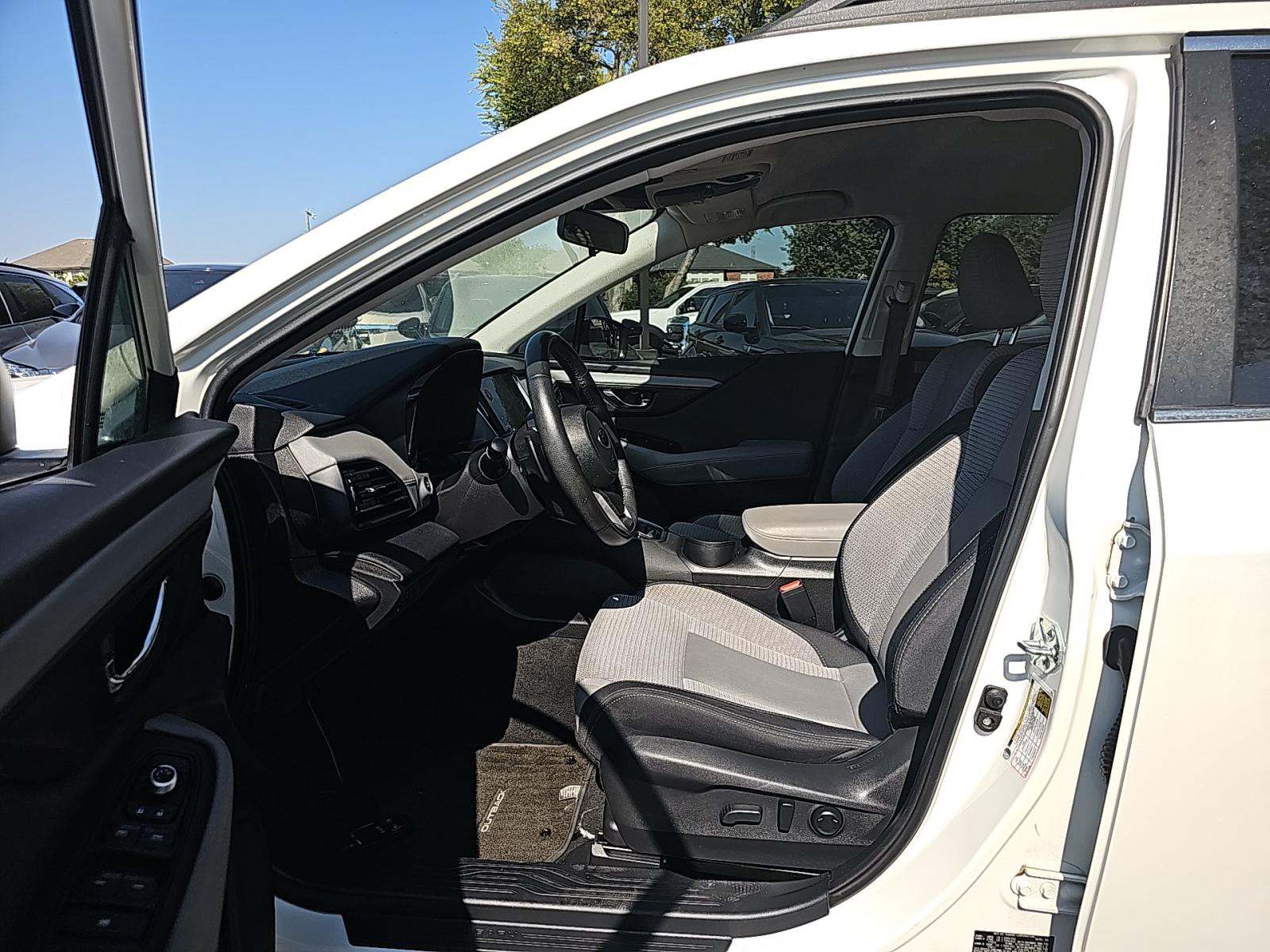 2023 Subaru Outback Premium AWD